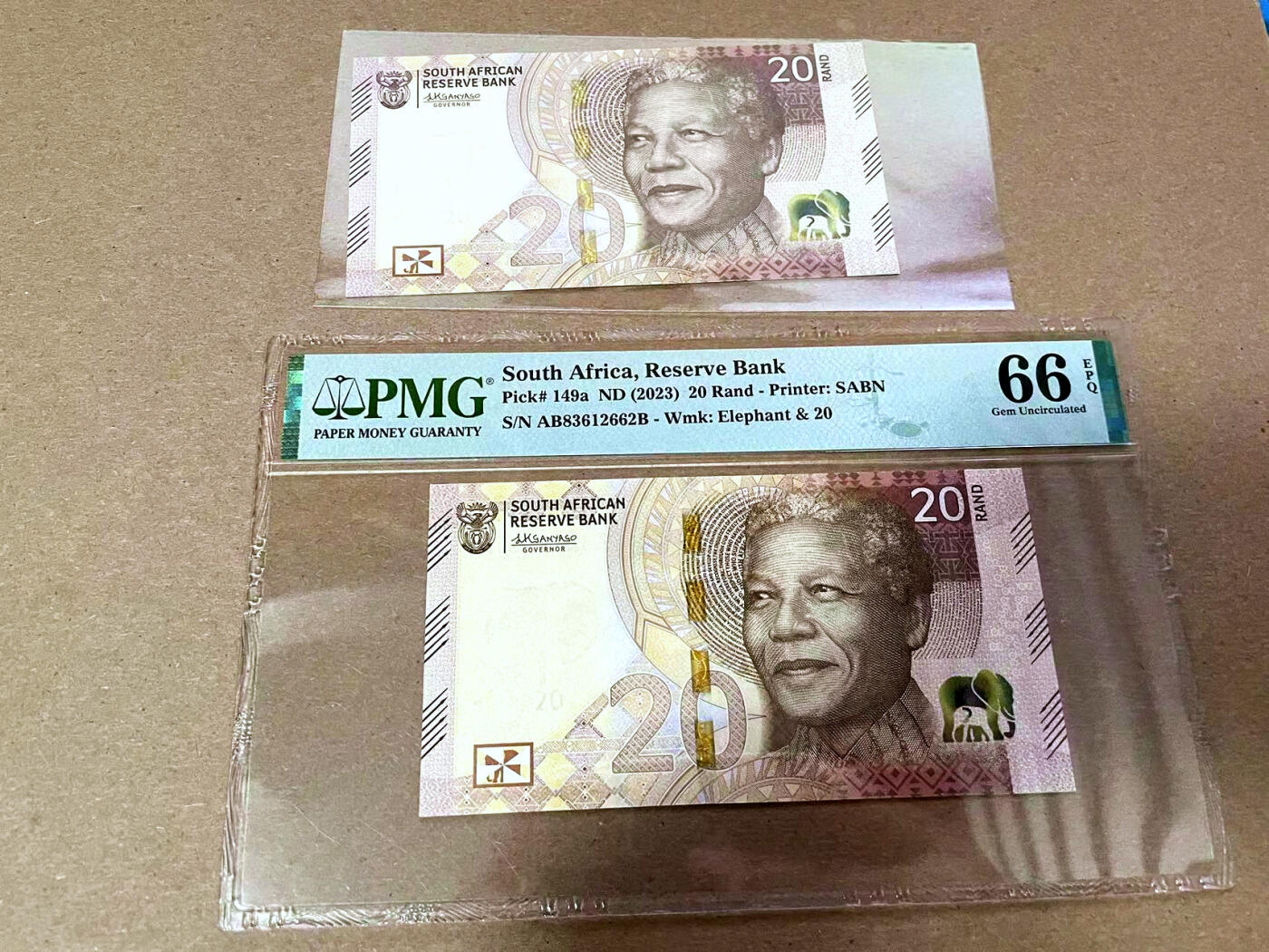 【Blue Auction】✨世界纸币精拍第493期【精】 【一组2张连号无47】南非 2023年20兰特 PMG66EPQ/UNC
