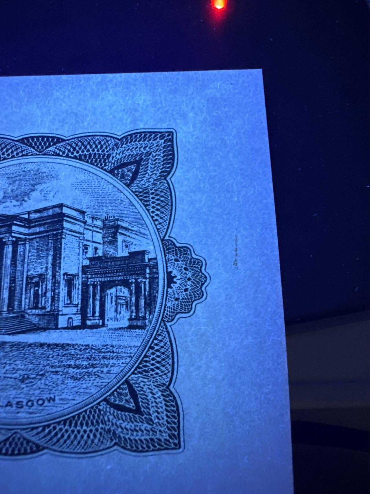 《外钞收藏家》第三百七十九期（连拍第一场） 1964年苏格兰皇家银行1镑 全新 轻微瑕疵