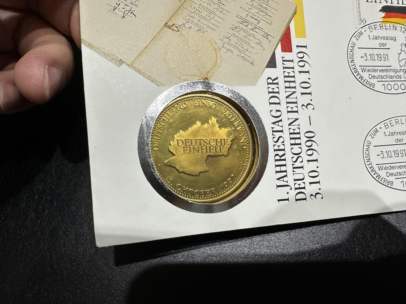 《外钞收藏家》第三百七十九期（连拍第一场） 德国统一纪念章 原封