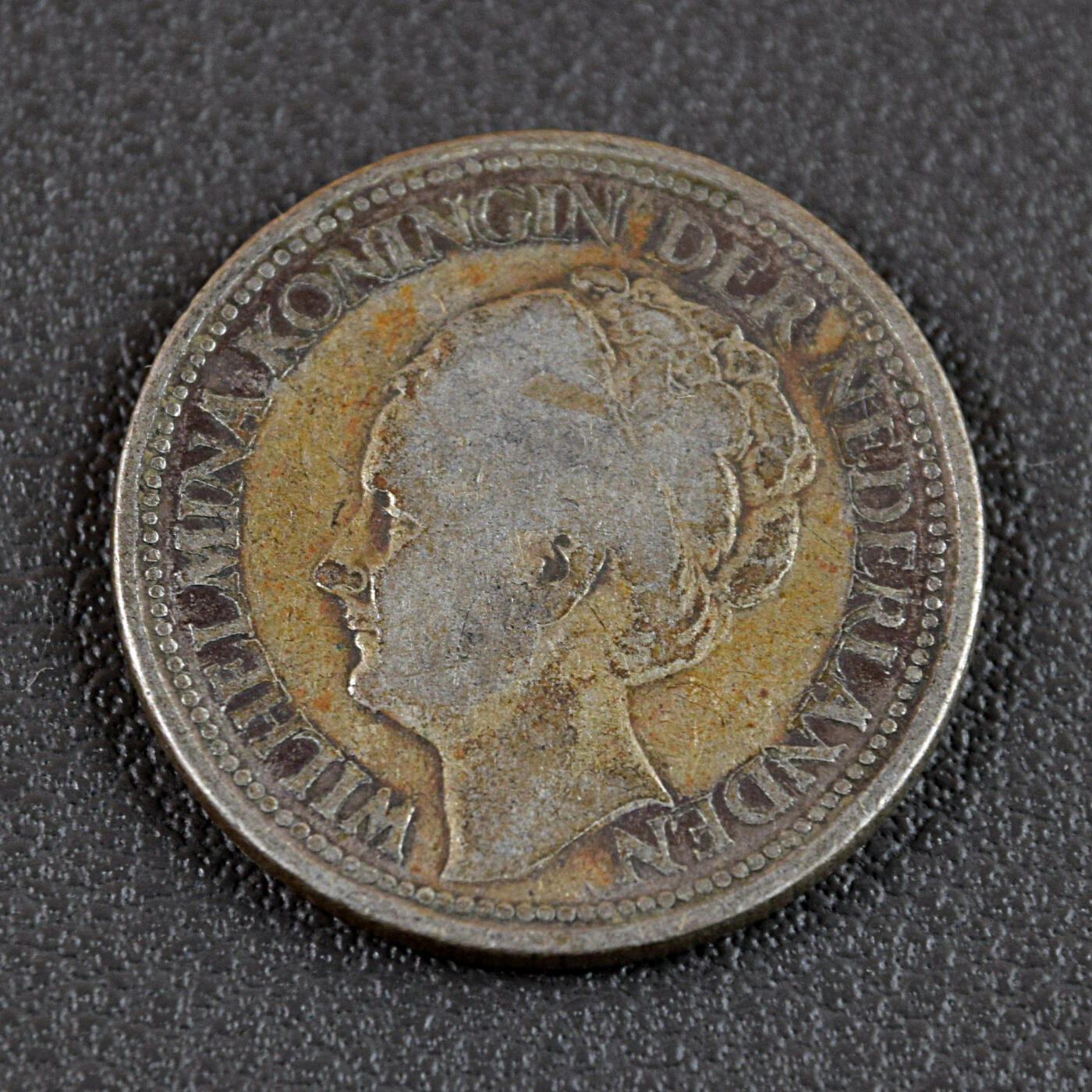 天业钱币散币、银币拍卖第47次专场 全场0元起拍0佣金转发分佣，欢迎围观参拍（平台要求超过60天的订单尽快邮寄，望各位配合解决） 荷属库拉索1947年1/4G银币（直径19毫米，重量：3.58克；含银：0.64）