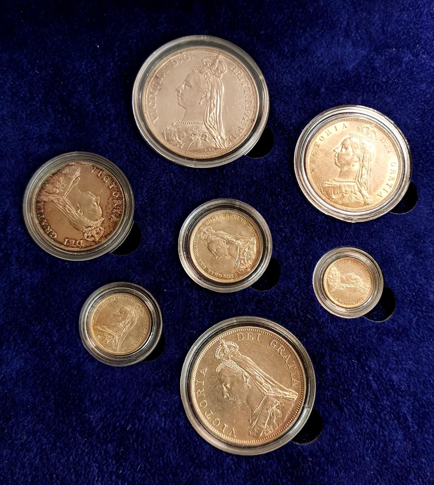 凡希社世界钱币微拍第二百七十三期 1887英国老维流通版七枚套，品相AU-UNC，附后制展示盒！