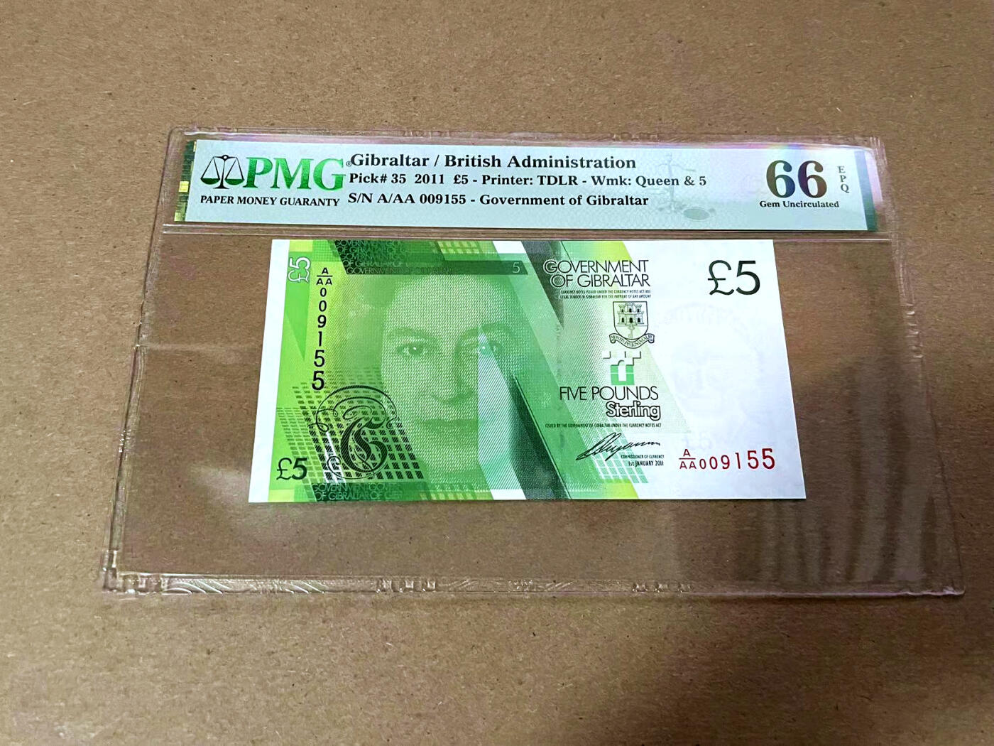 【Blue Auction】✨世界纸币精拍第493期【精】 【AAA冠无47千位小号】直布罗陀 2011年5镑 女王 PMG66EPQ 