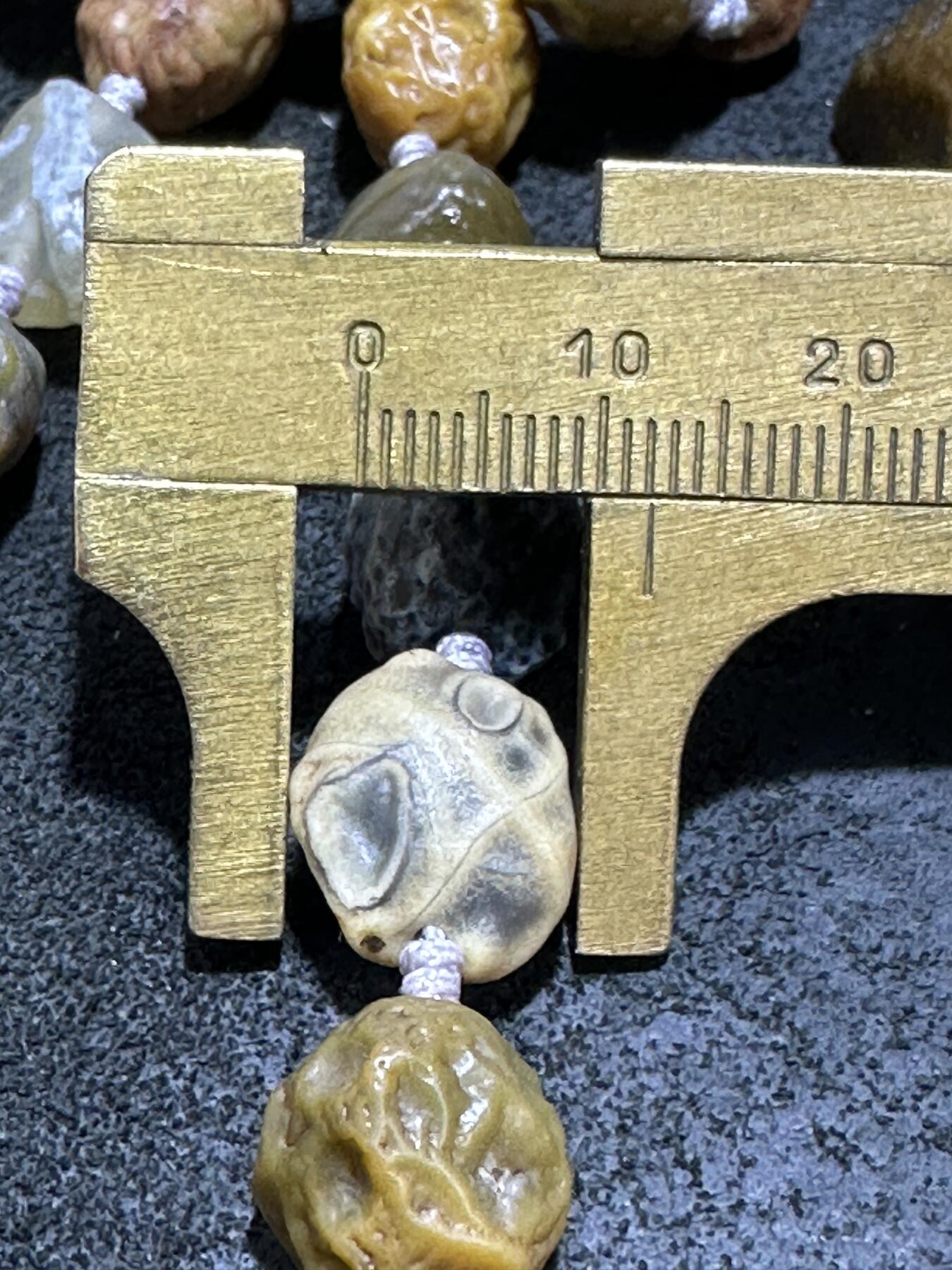 精美阿拉善多彩大颗粒筋脉石玛瑙眼石吊坠项链一条