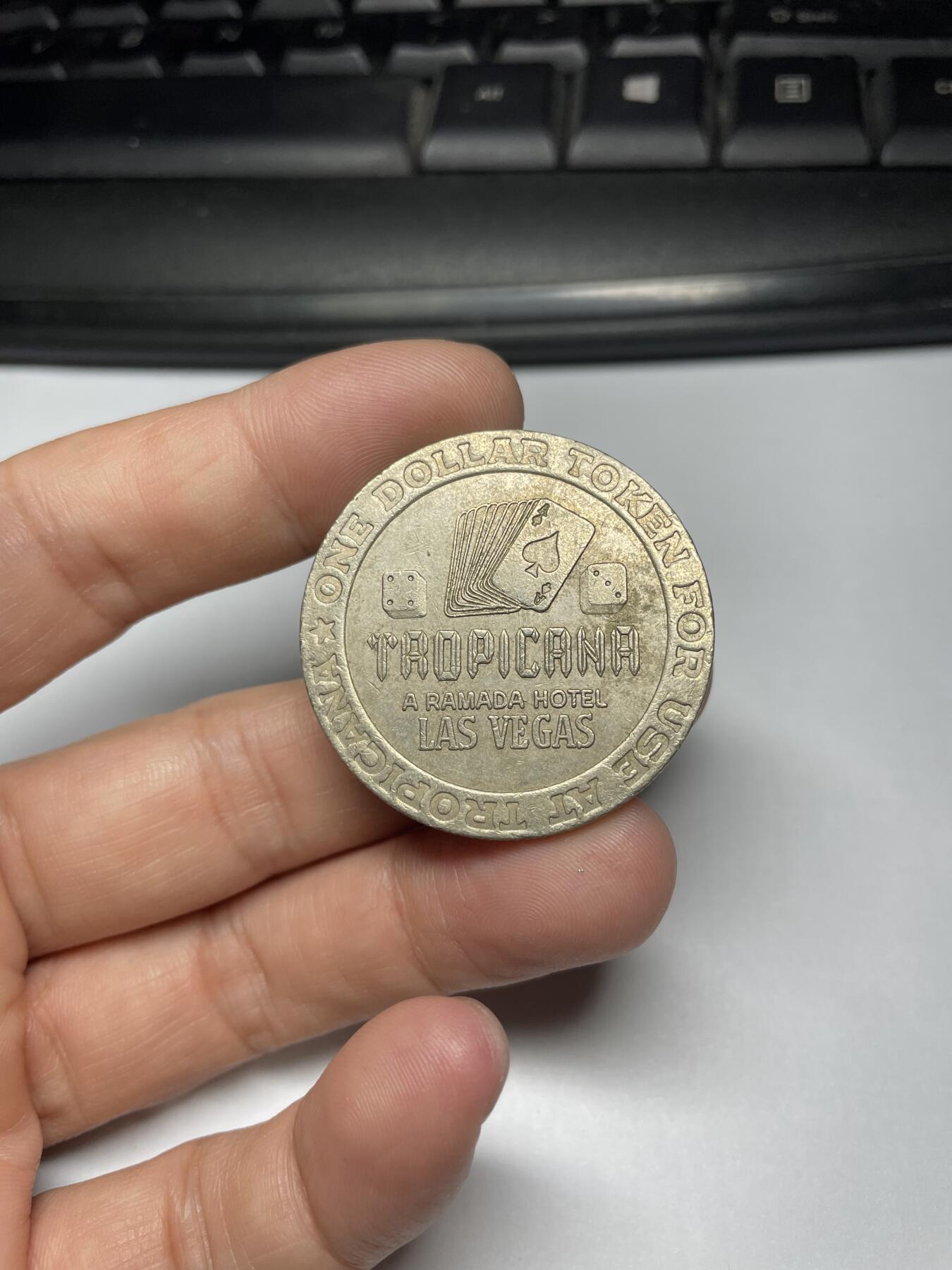 2024年集古藏今外币拍卖第九期-第4场—（总第84拍） 大个纪念章