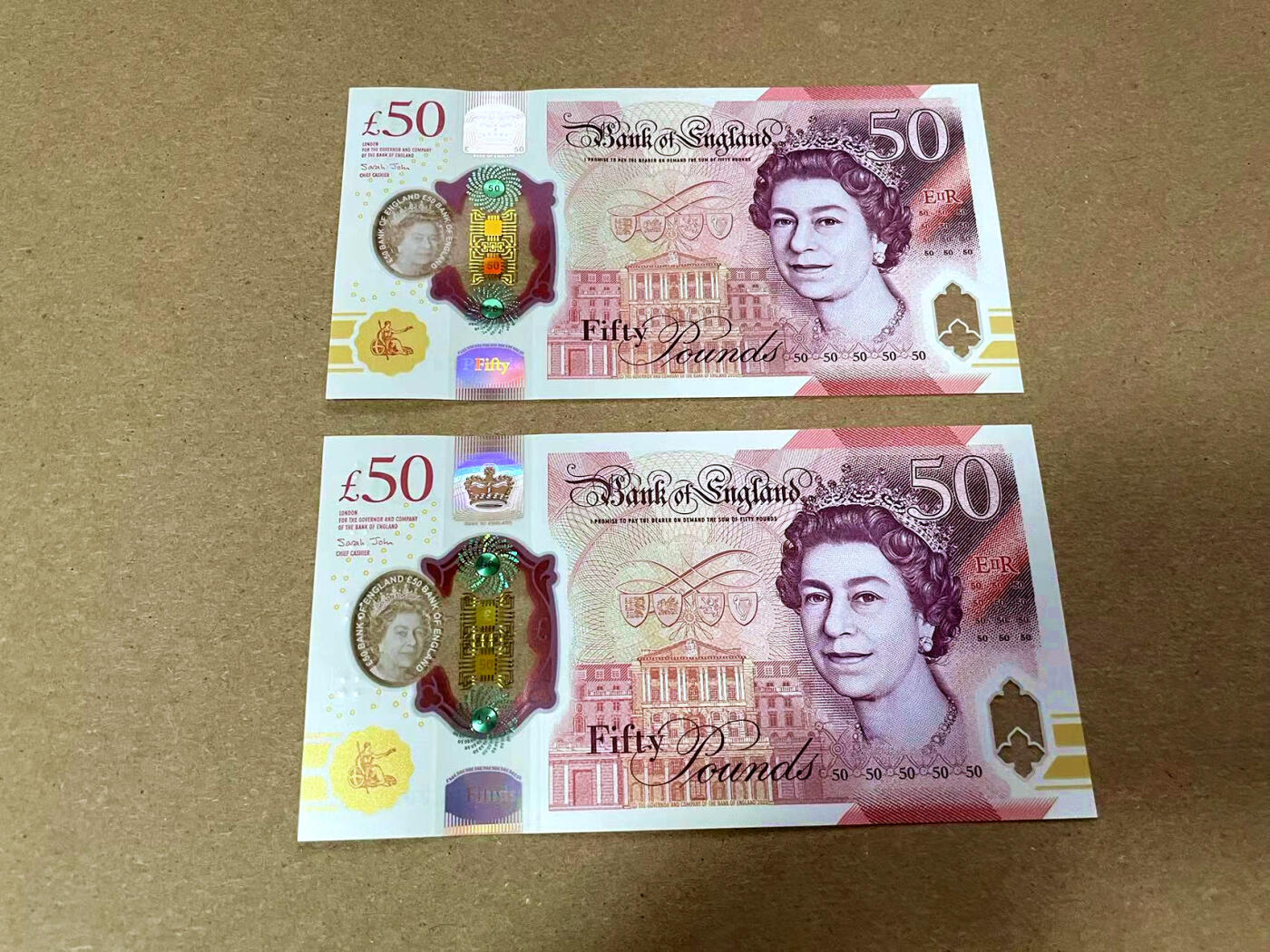 【Blue Auction】✨世界纸币精拍第493期【精】 【一组2张】英国 2020年50镑 塑料钞 全新UNC