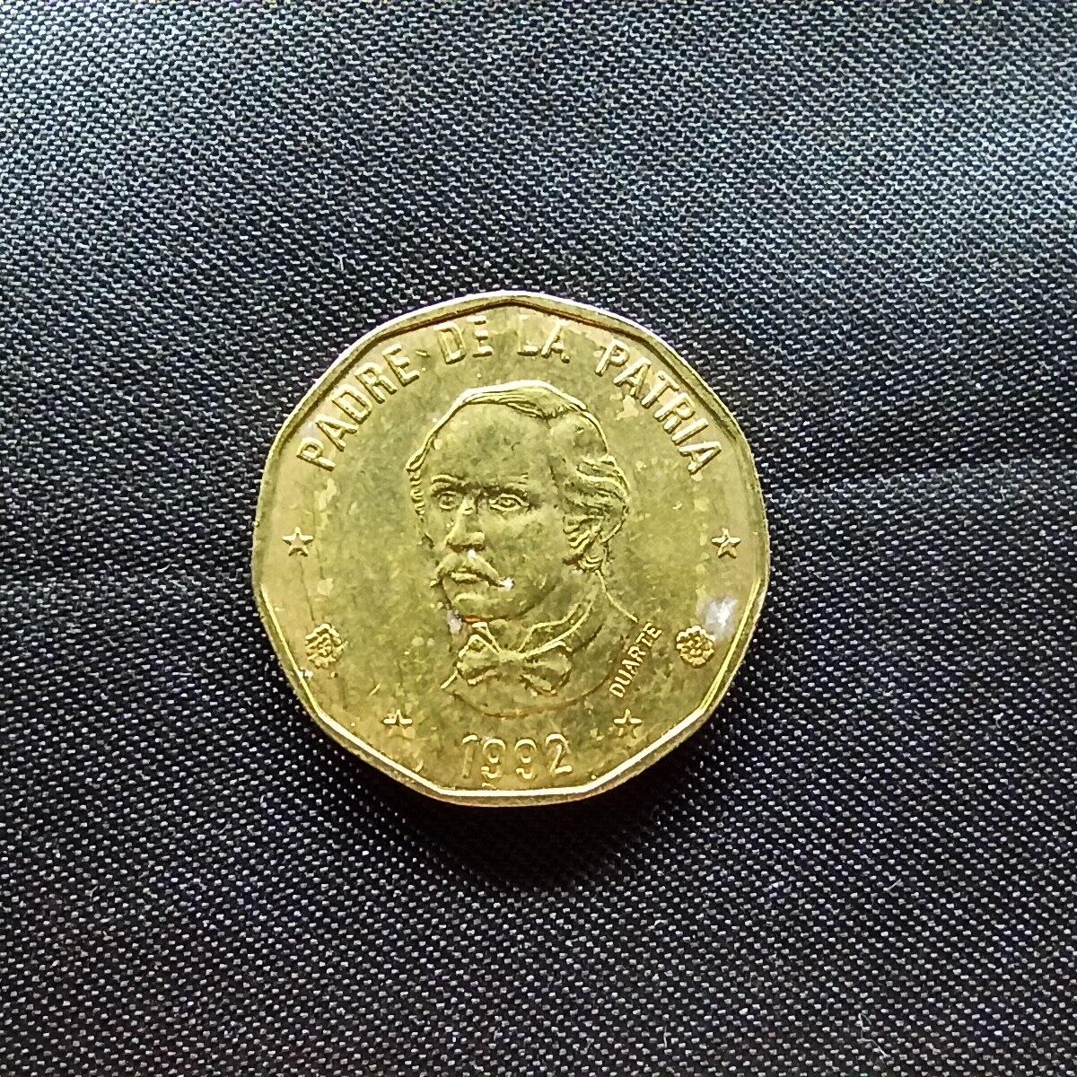 邮泉阁限时拍卖第十一场 各国硬币专场 多米尼加1992年1比索