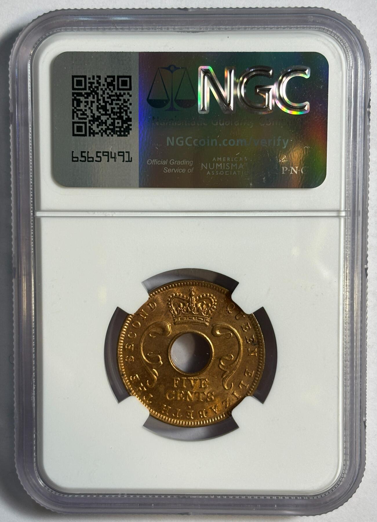 紫瑗钱币——第420期 英属东非 1956年 H版 伊丽莎白二世 5分 红铜币 NGC MS65 RB