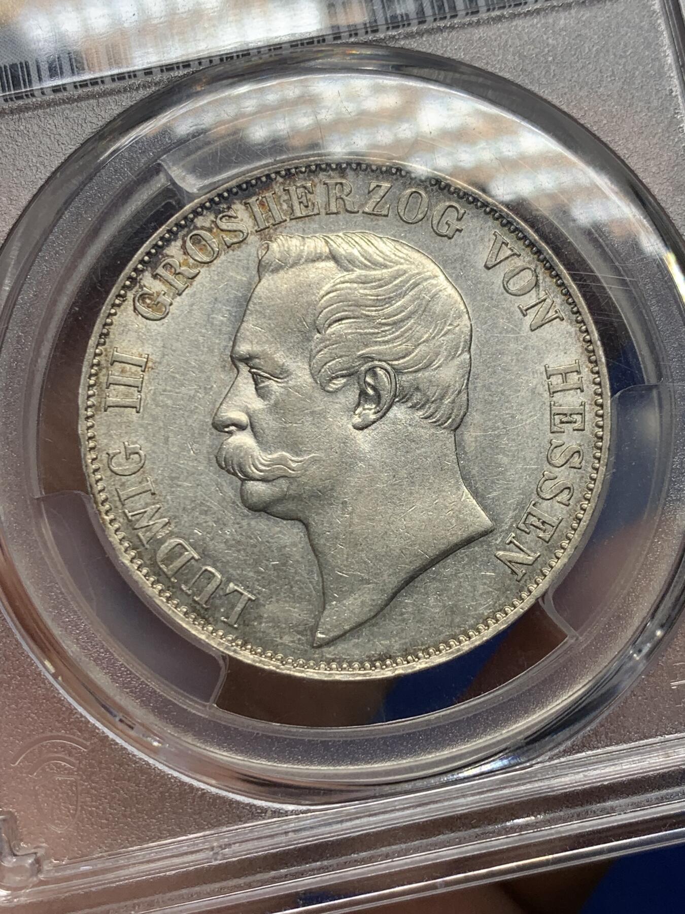 《竞宝斋》第279场- 周日，周一 ，周二3场连拍 （全场包邮） 冠军分！PCGS AU58 德国 1865年 黑森达姆施塔特 1泰勒银币 Stack拍卖2022/11/17成交价1186