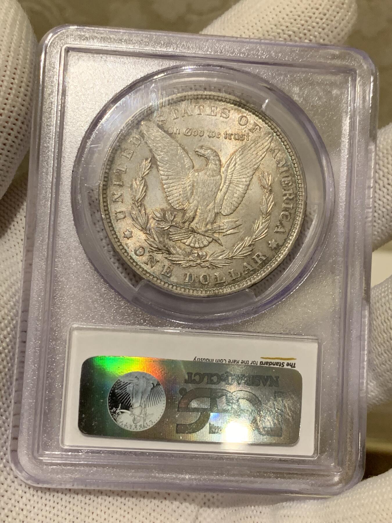《竞宝斋》第279场- 周日，周一 ，周二3场连拍 （全场包邮） PCGS MS64 美国1896年摩根银币 原汁原味双面五彩老包浆，包浆醇厚浓郁，打制精美，状态极佳，PC老盒严评无官网图。