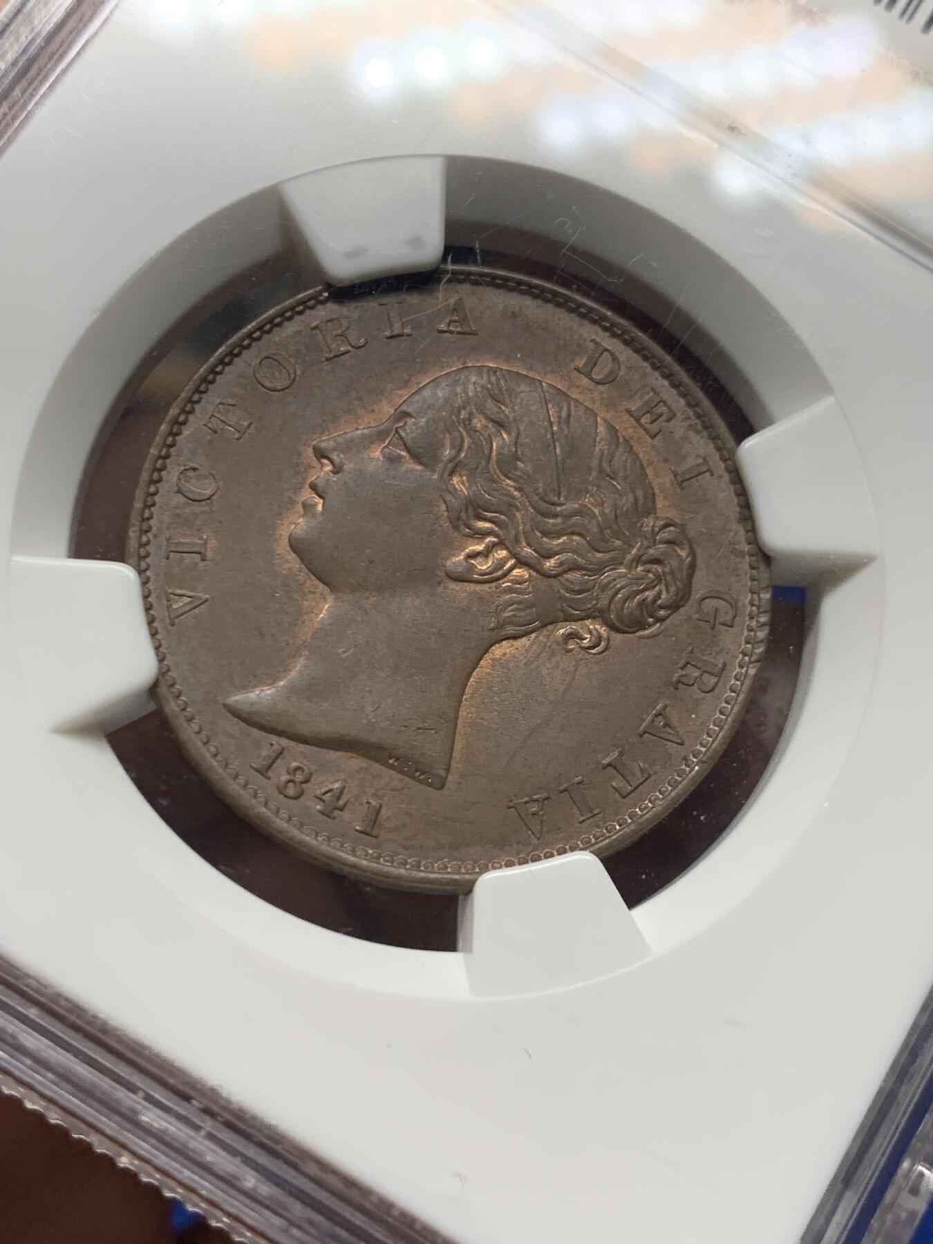 《竞宝斋》第279场- 周日，周一 ，周二3场连拍 （全场包邮） NGC MS63BN 英国1841小维半便士铜币 年轻版 1841早期年份 中心部位铜光犹存，发丝胸口高点犀利，状态极佳。老盒严评，不容错过