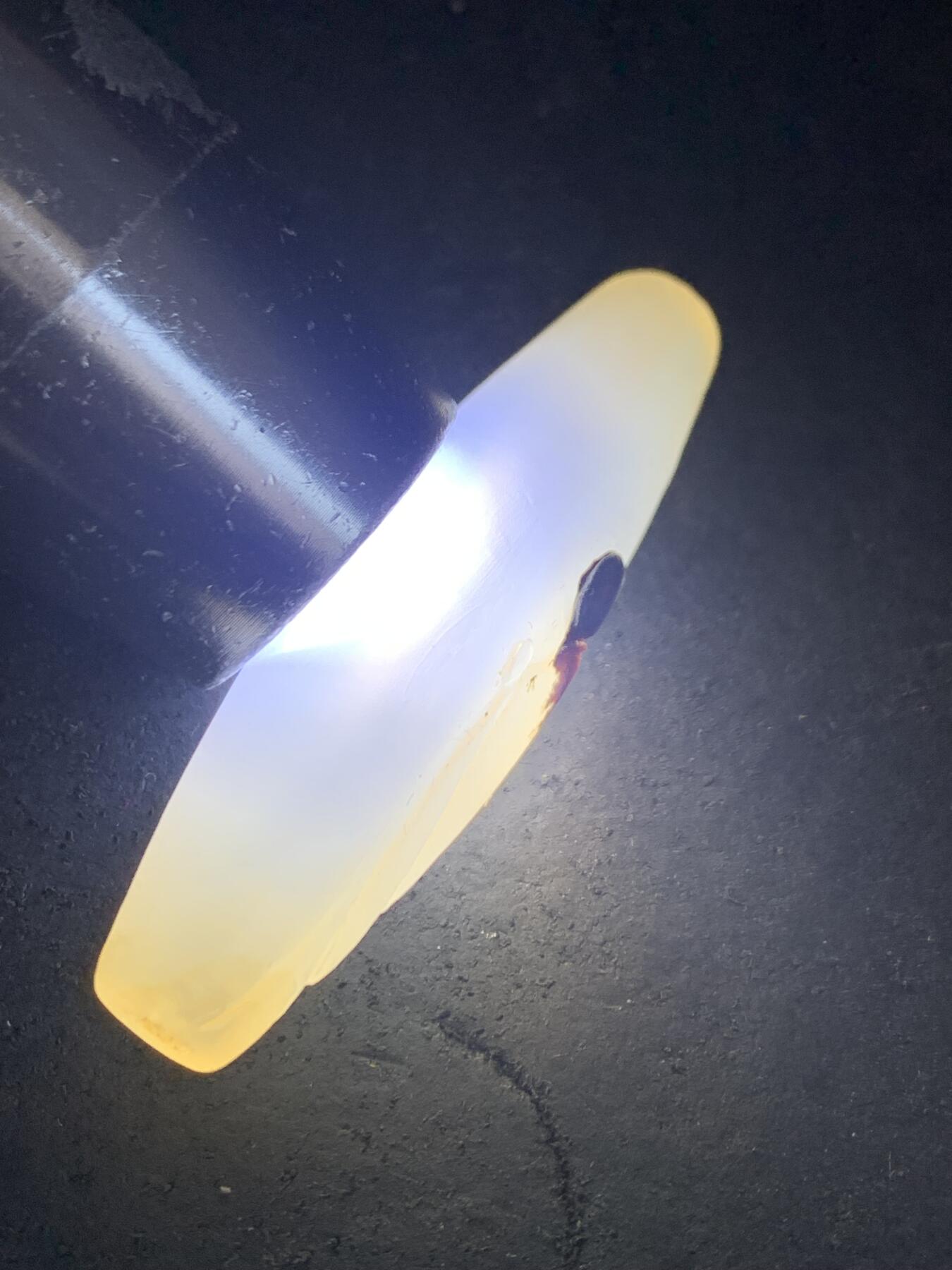 精美高玉化亚光海洋玉髓手工俏色巧雕一心向佛桶珠一个