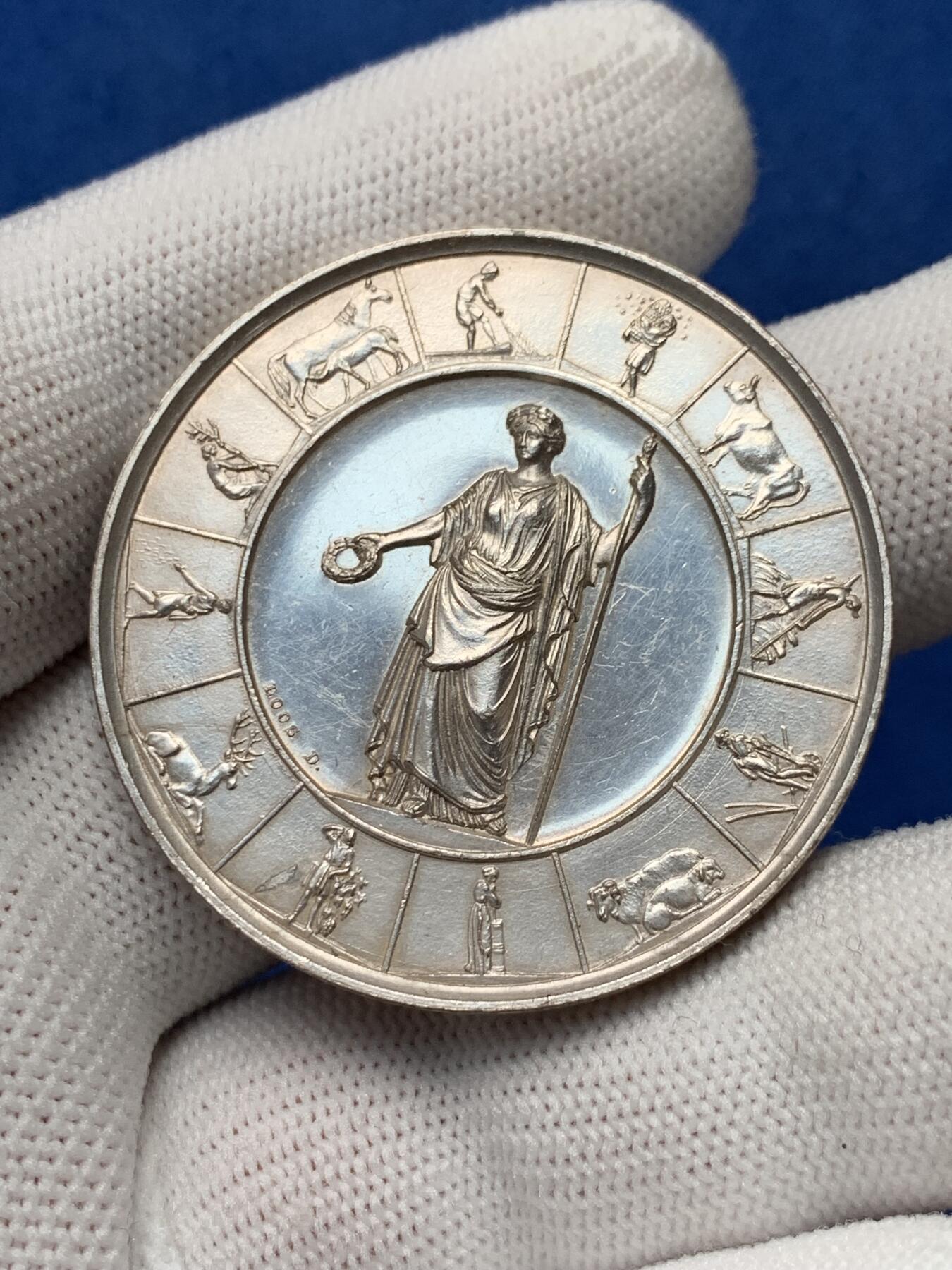 《竞宝斋》第281场- 周日，周一 ，周二3场连拍 （全场包邮） 德国19世纪农业女神银章 28.65g 41.6mm 无边铭