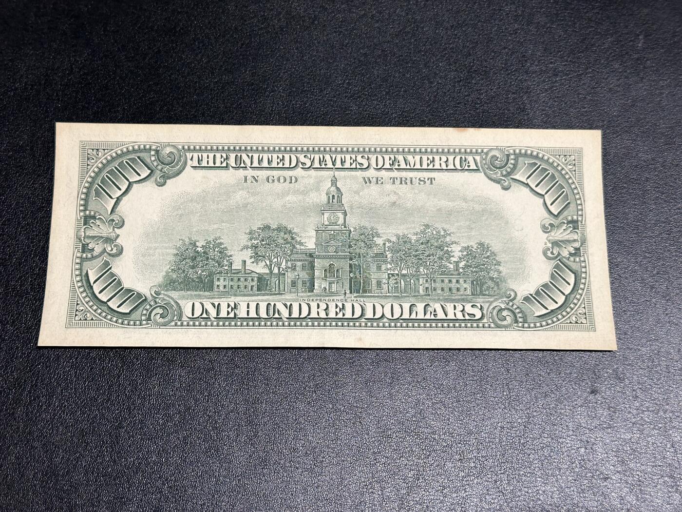 《外钞收藏家》第三百八十期（连拍第二场） 1963年美国100美元 无折 有潮癍 黄斑