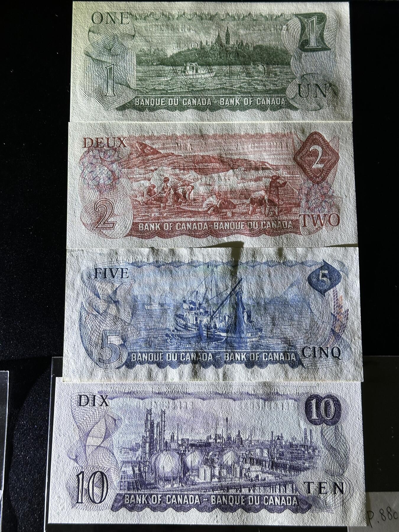 《外钞收藏家》第三百八十一期（美洲小专场） 加拿大1971-74年版小套，1/2/510元，4枚	P85-88 5元轻微几个潮点 有折  其他面额没问题