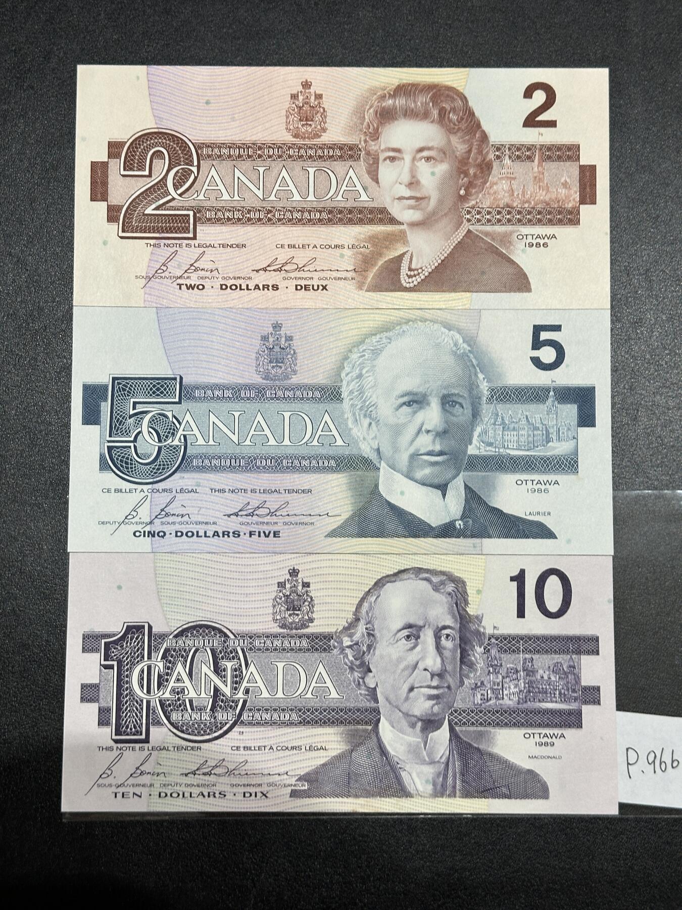 《外钞收藏家》第三百八十一期（美洲小专场） 加拿大1986-89年小套，2/5/10元，3枚	P94-96  全新UNC