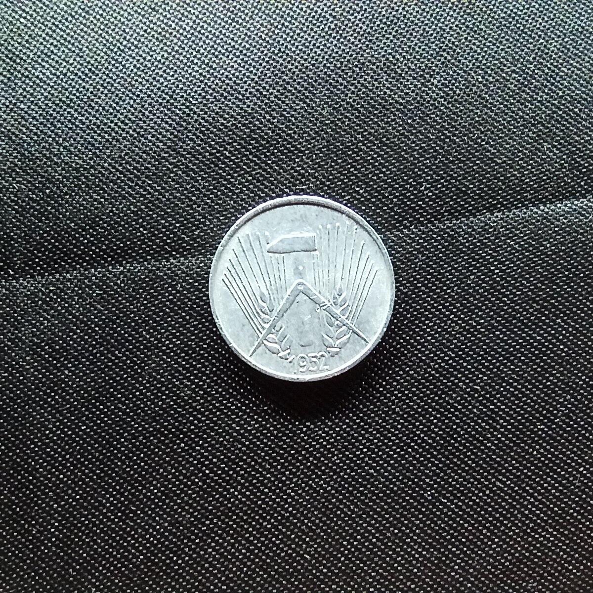 邮泉阁限时拍卖第十一场 各国硬币专场 东德1952年1芬尼