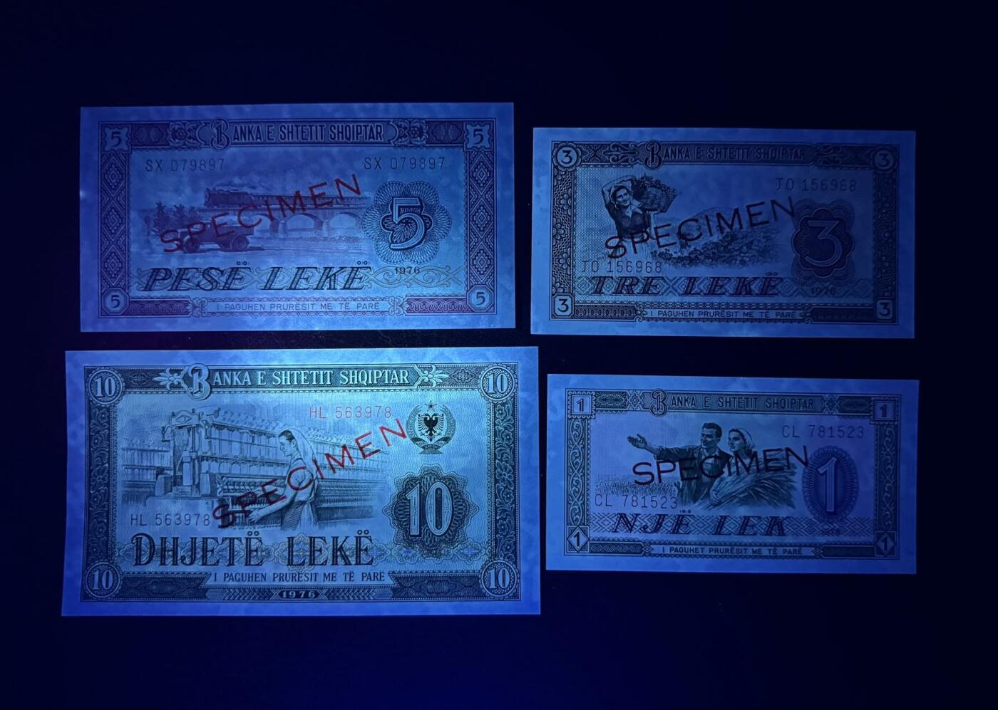 收藏联盟Quantum Auction 第354期拍卖  阿尔巴尼亚1976年1到10列克样票 品相全新UNC 5列克边缘一处潮斑 中国代印