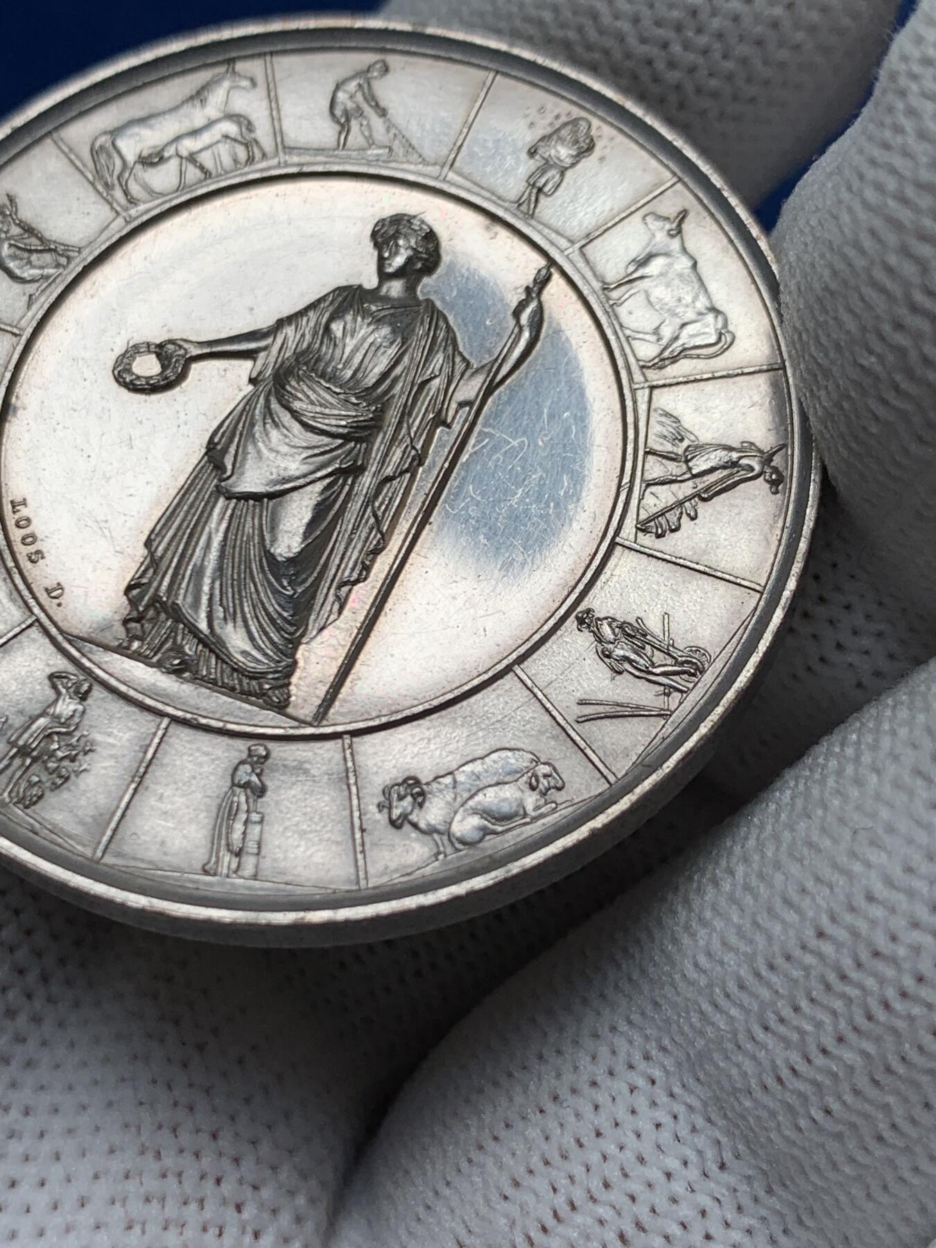 《竞宝斋》第281场- 周日，周一 ，周二3场连拍 （全场包邮） 德国19世纪农业女神银章 28.65g 41.6mm 无边铭