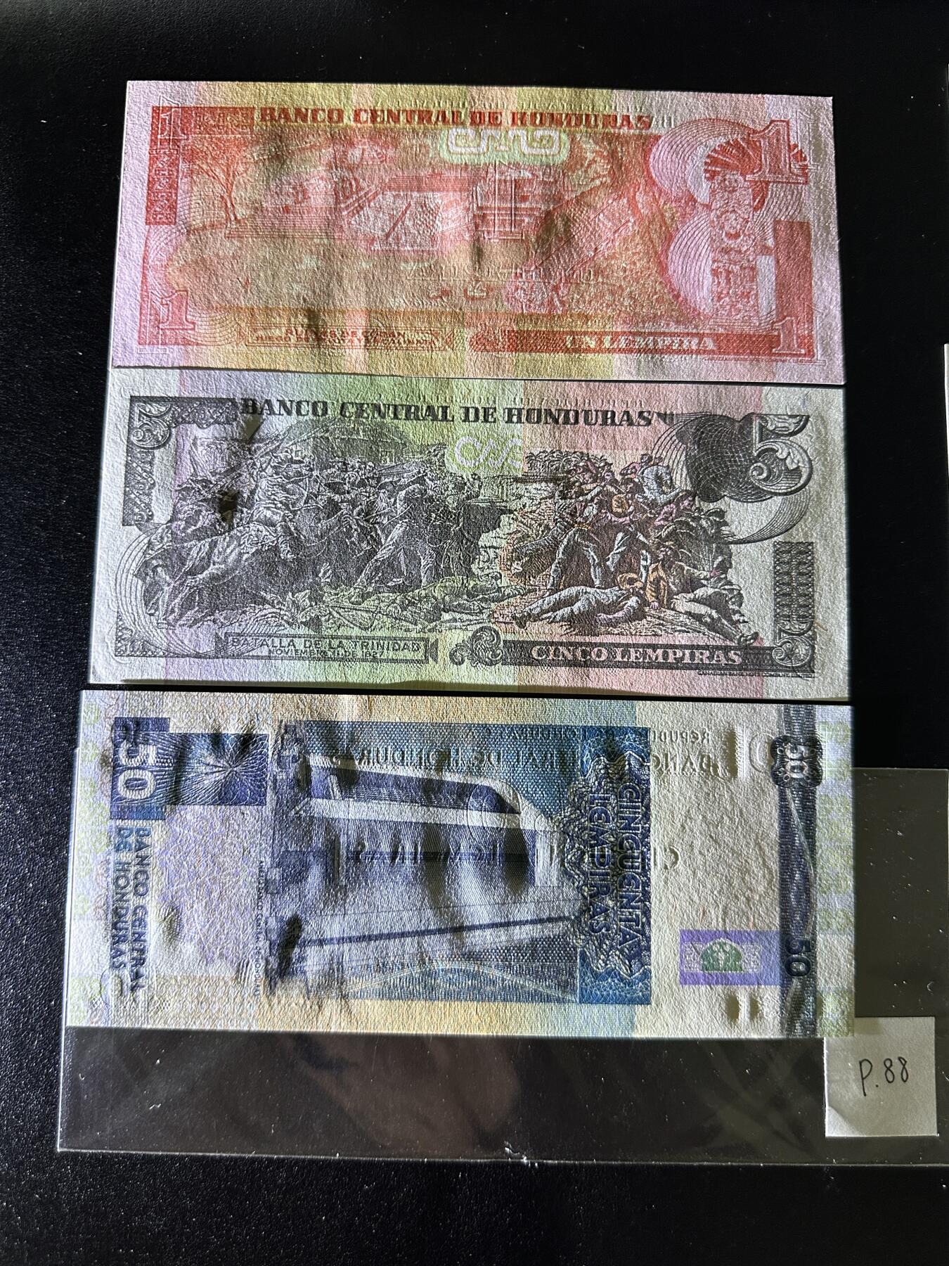 《外钞收藏家》第三百八十一期（美洲小专场） 洪都拉斯2000-2003年版小套3枚，1/5/50元	P84-88  全新UNC