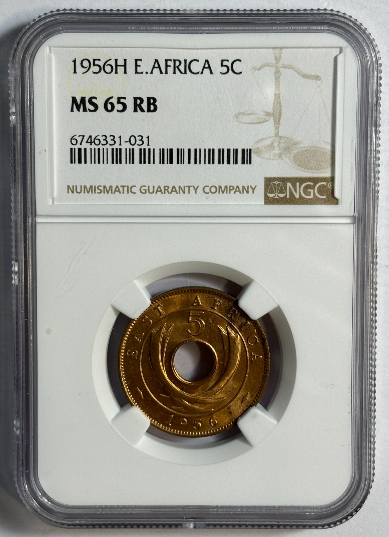 紫瑗钱币——第420期 英属东非 1956年 H版 伊丽莎白二世 5分 红铜币 NGC MS65 RB