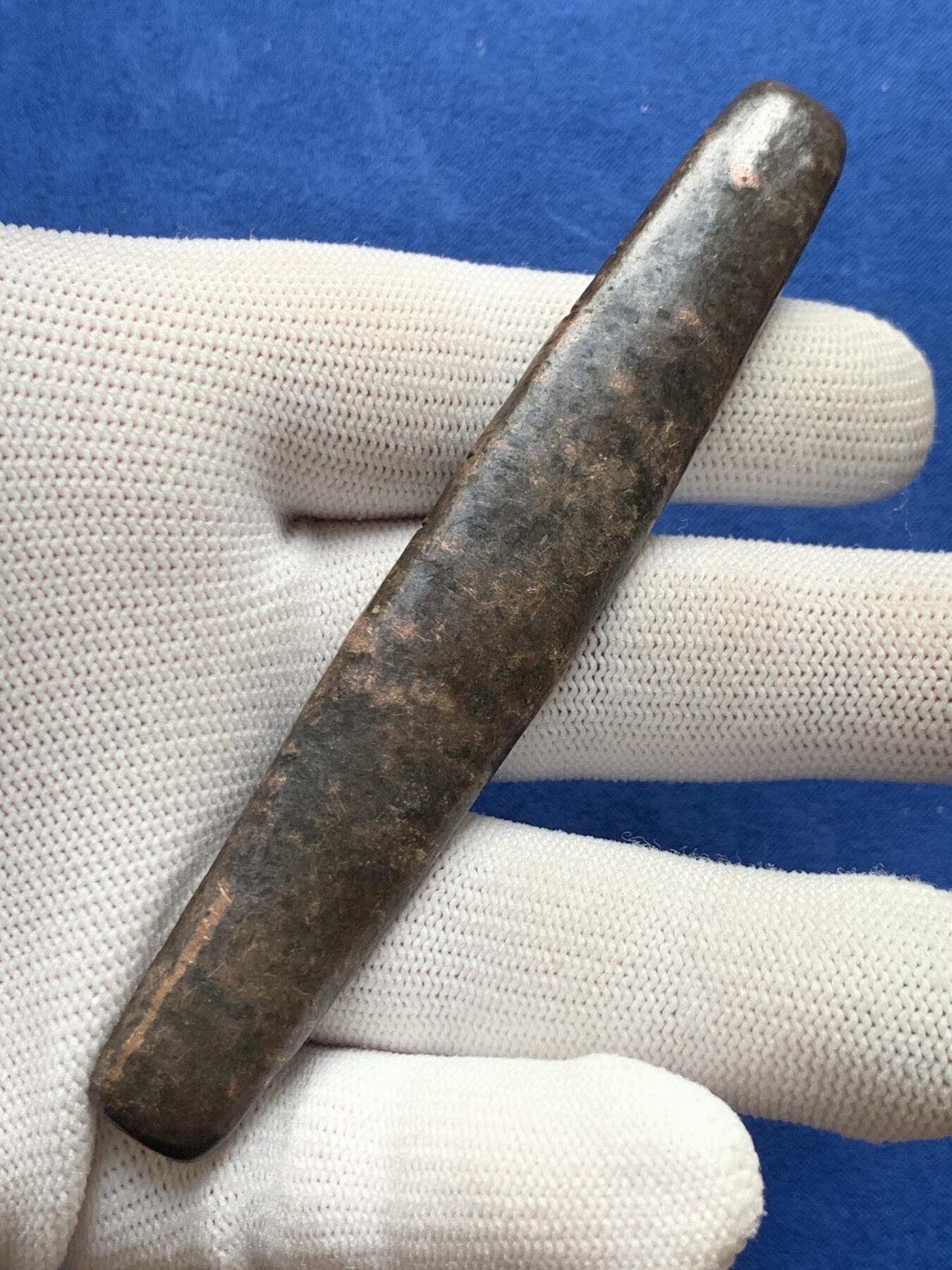 《竞宝斋》第279场- 周日，周一 ，周二3场连拍 （全场包邮） 泰国 暹罗国 素可泰王朝 大型虎舌铜条 元末明初 400年历史 重量61.19克