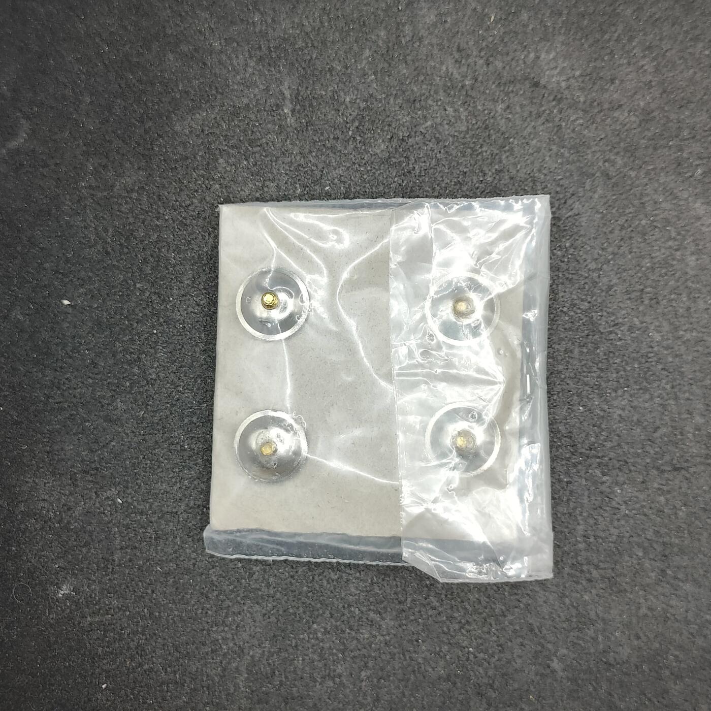 全场0元起拍 第166期 咸鱼国勋章拍卖专场 6月19日（周三）下午6：00开始 日本警察领章一对 警部补阶级