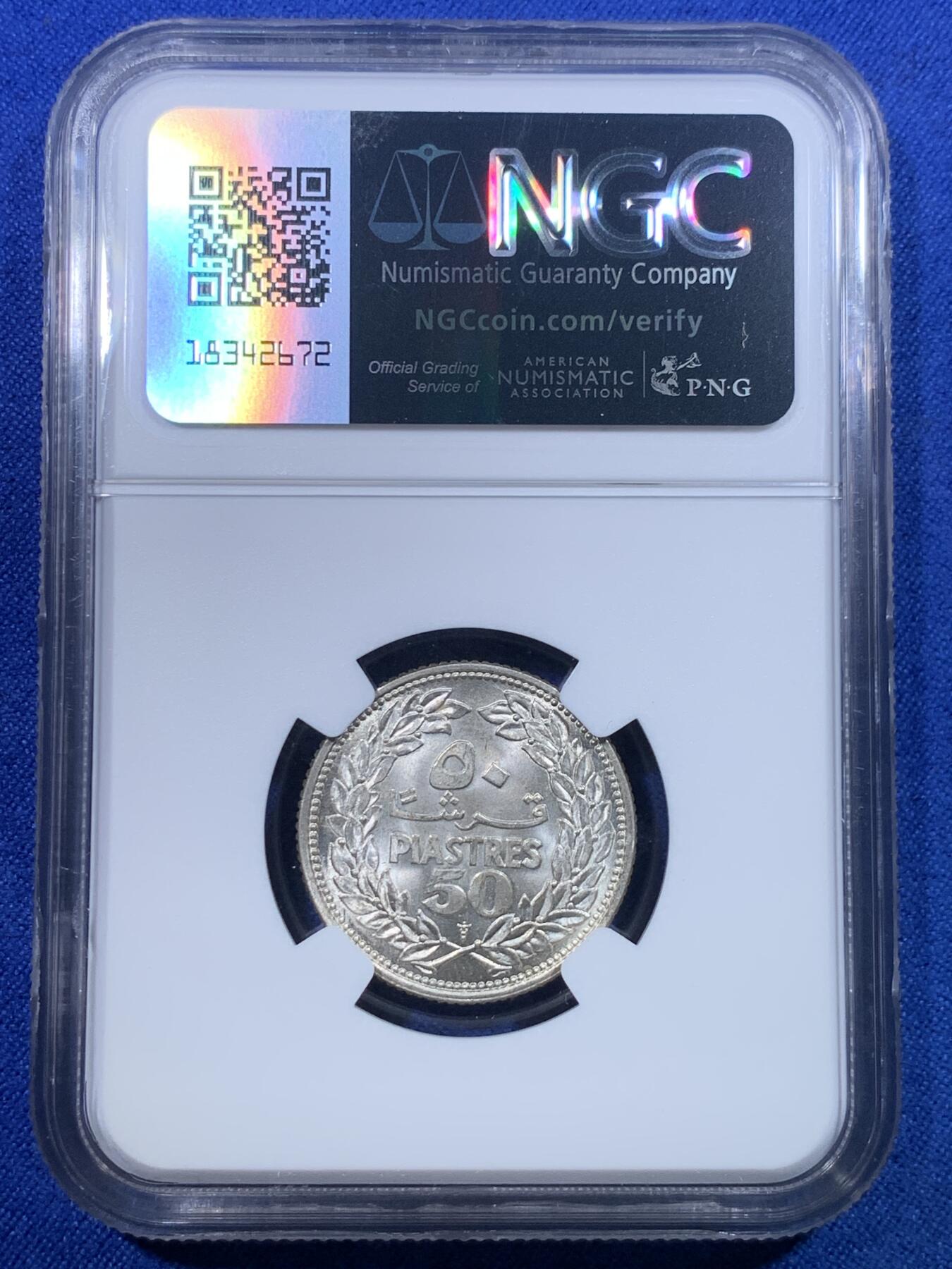 《竞宝斋》第279场- 周日，周一 ，周二3场连拍 （全场包邮） NGC MS64 1952黎巴嫩50皮阿斯特 卷拆送评 银光闪闪 64分绝对是低评 性价比高