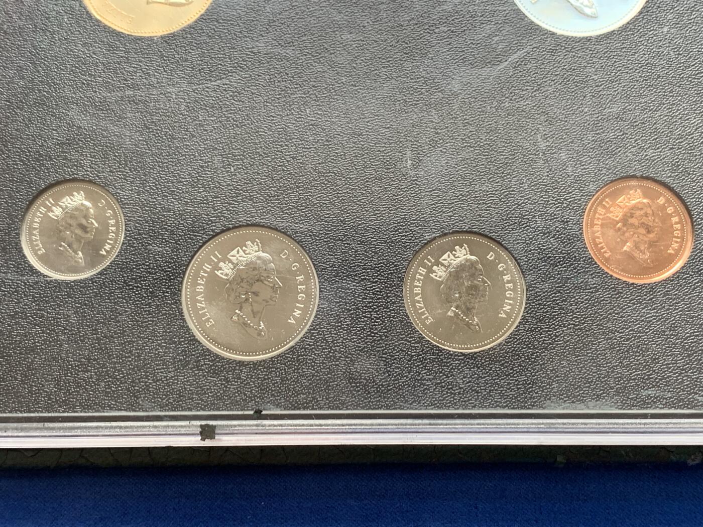 《竞宝斋》第280场- 周日，周一 ，周二3场连拍 （全场包邮） 加拿大1998年Specimen  Set套币 7枚原盒证 精制磨砂工艺 非普通UNC品相 细节见图