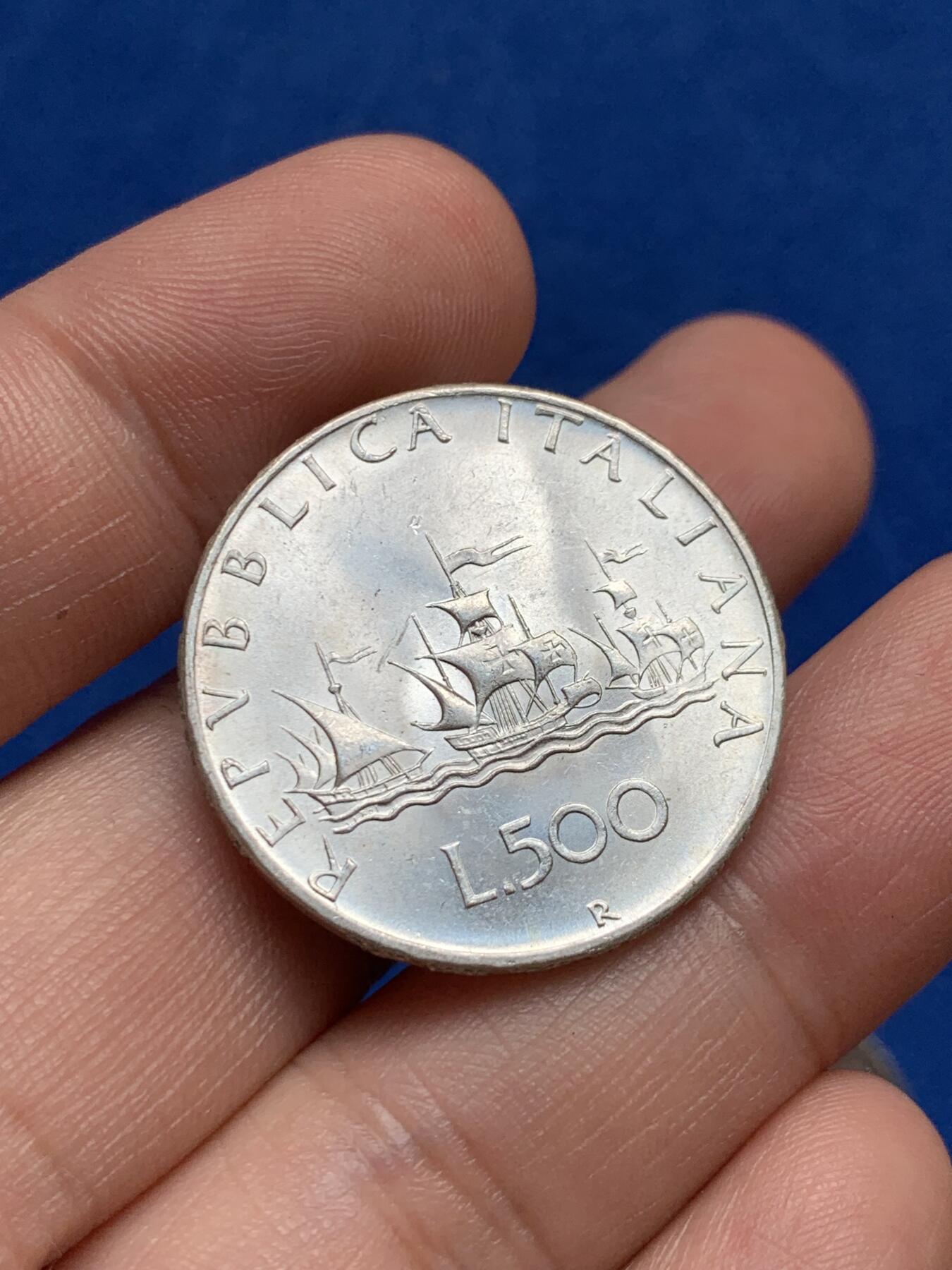 《竞宝斋》第280场- 周日，周一 ，周二3场连拍 （全场包邮） 两枚一组 意大利1965年+1966年美女帆船500里拉银币