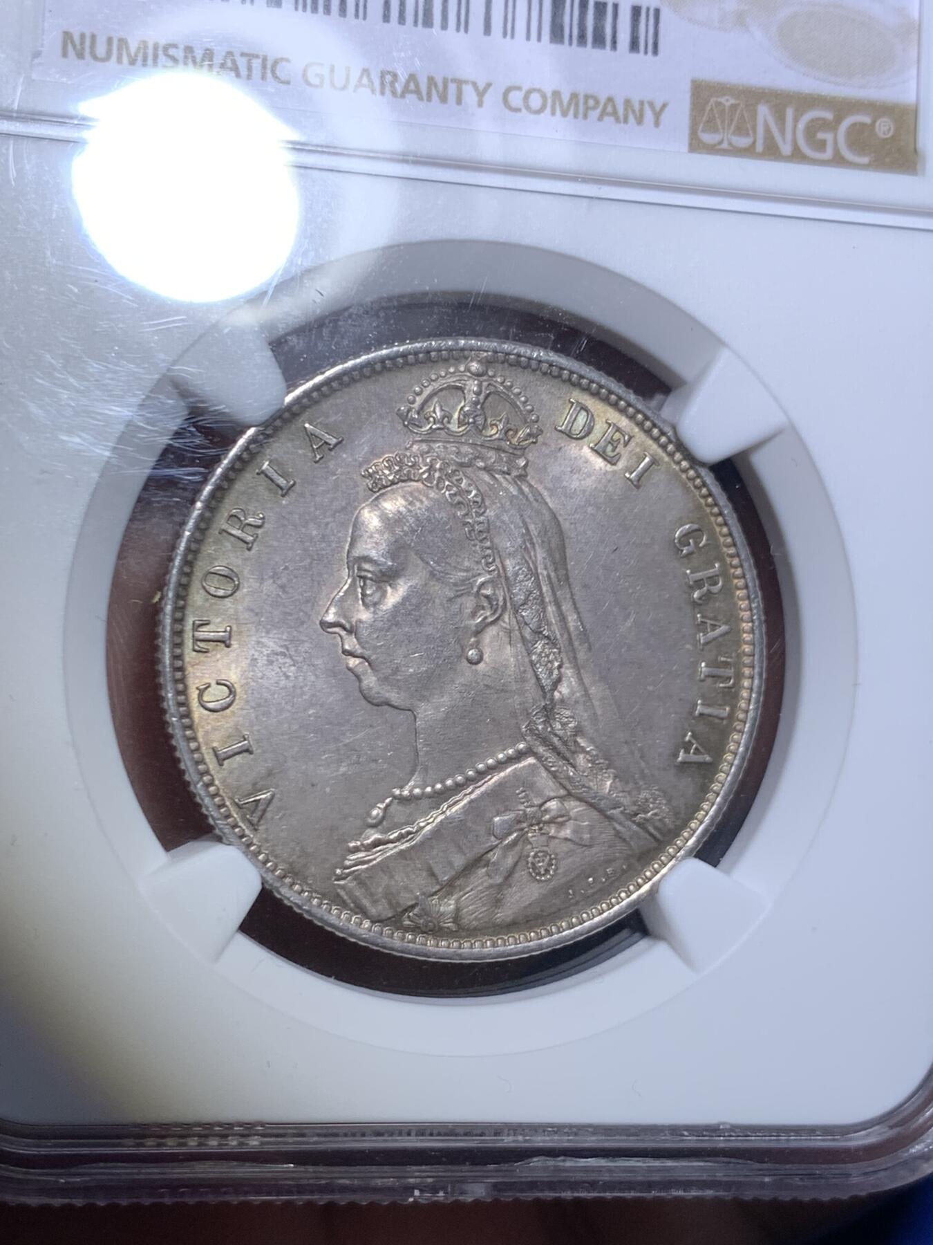 《竞宝斋》第280场- 周日，周一 ，周二3场连拍 （全场包邮） NGC MS62 英国1887年维多利亚半克朗银币 欧洲光十分漂亮