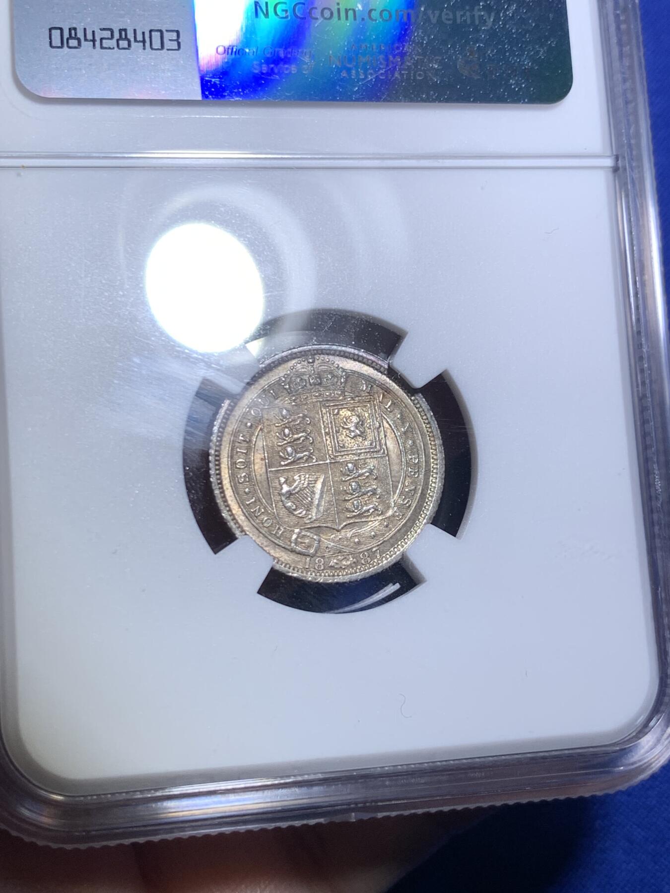 《竞宝斋》第280场- 周日，周一 ，周二3场连拍 （全场包邮） NGC MS62 英国1887年维多利亚6便士银币 五彩包浆漂亮