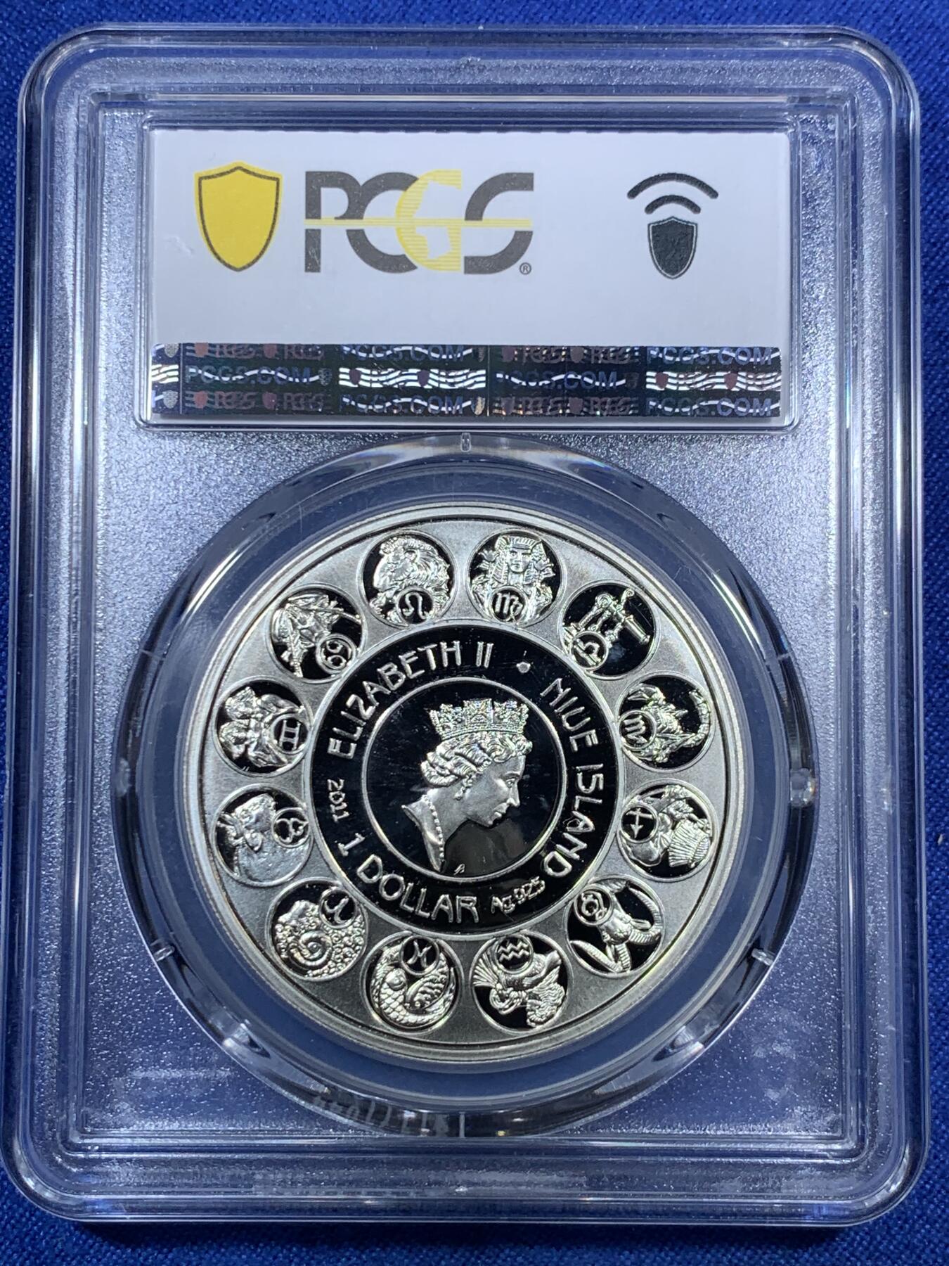 《竞宝斋》第280场- 周日，周一 ，周二3场连拍 （全场包邮） PCGS PR70DCAM 冠军 纽埃2011年十二星座系列 巨蟹座 慕夏美女精铸银币 发行量1万 设计优美 单枚裸币价500-600+  70完美满分 尤其难得