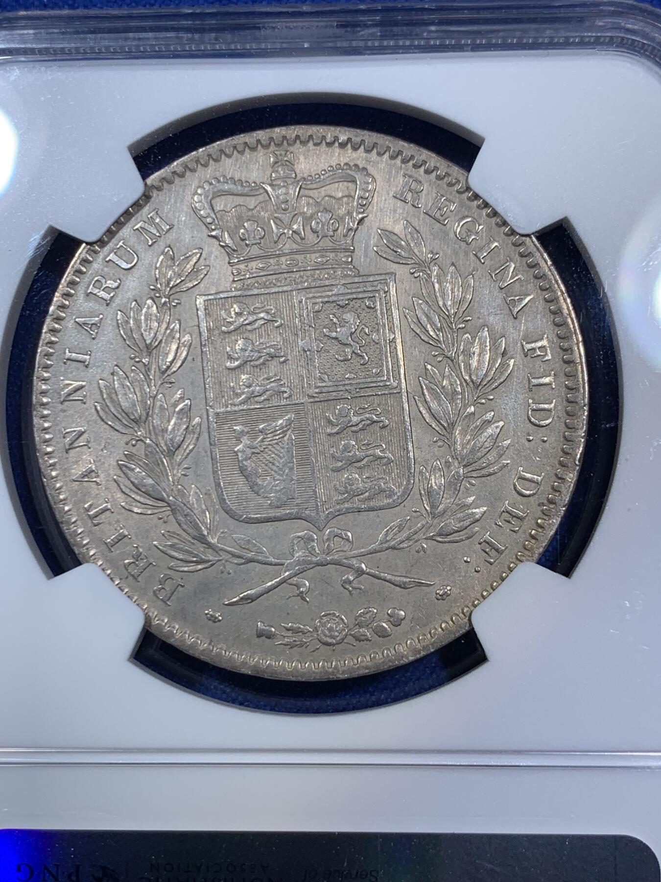 《竞宝斋》第280场- 周日，周一 ，周二3场连拍 （全场包邮） NGC AU 1847年英国维多利亚1克朗大银币  名誉品，和哥特克朗同年份，好品非常少见，英国本土灰包浆细节佳，低评