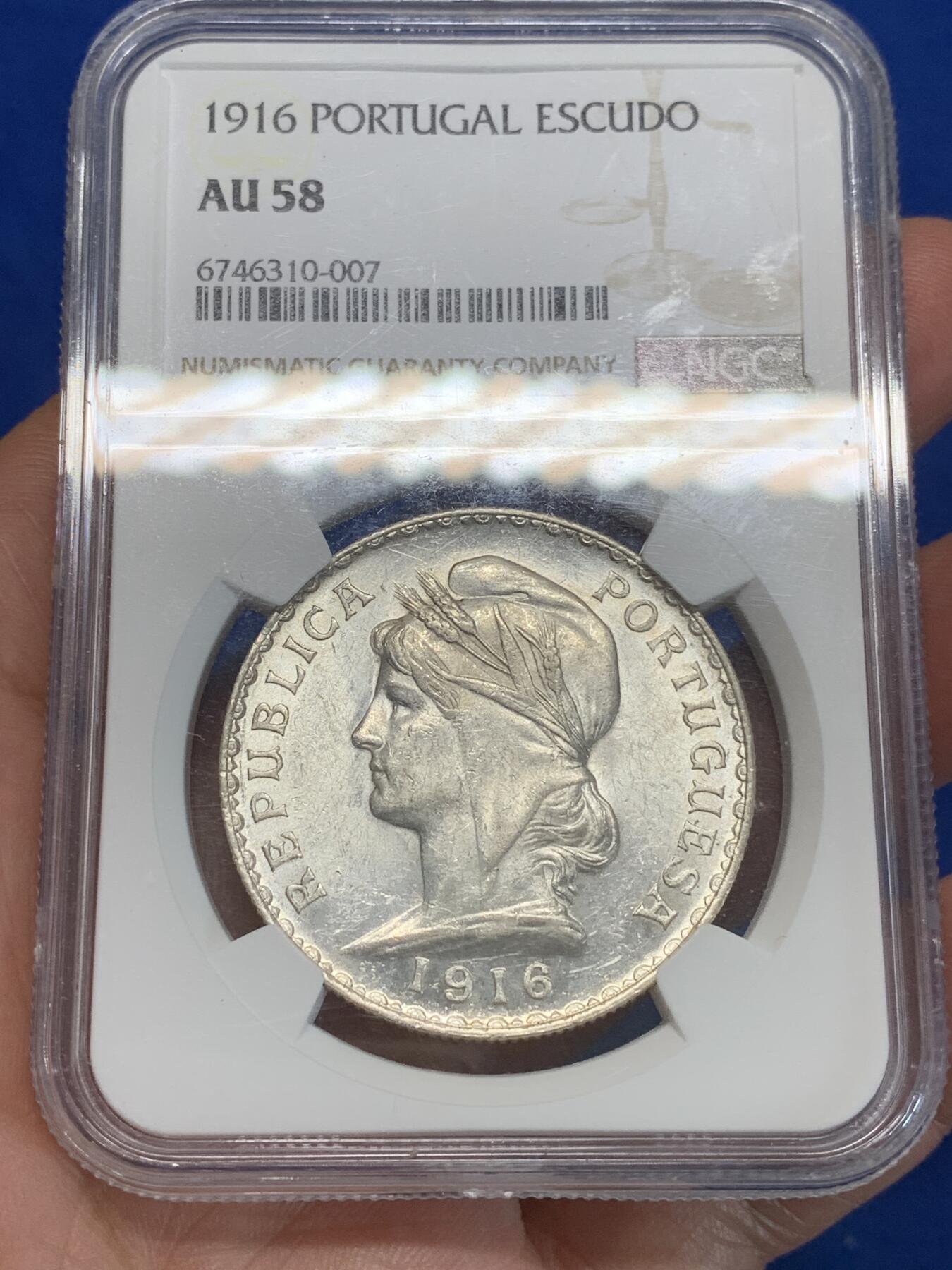 《竞宝斋》第280场- 周日，周一 ，周二3场连拍 （全场包邮） NGC AU58 葡萄牙1916年女神1埃斯库多银币