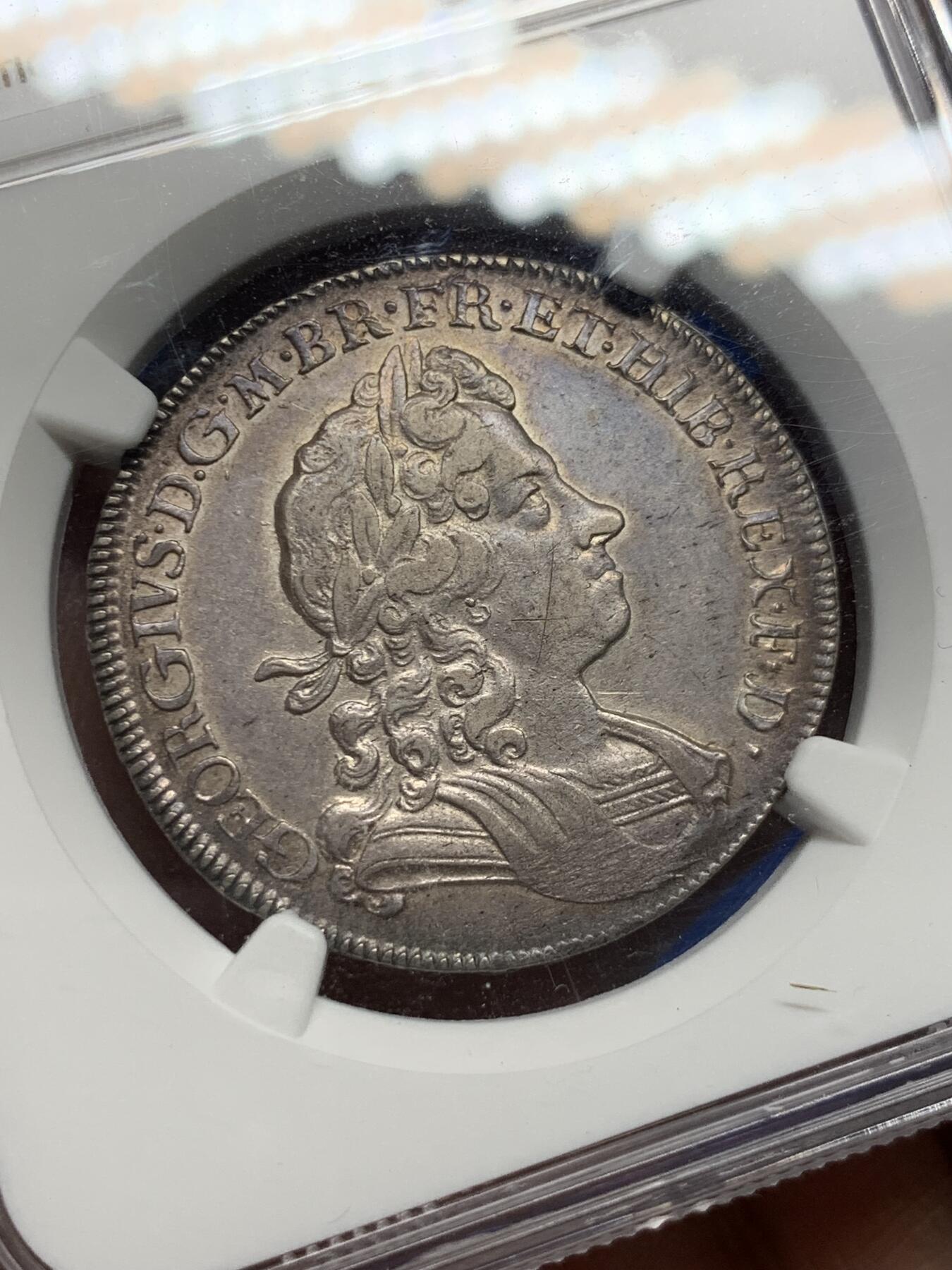 《竞宝斋》第280场- 周日，周一 ，周二3场连拍 （全场包邮） NGC XF45 英国1720乔治一世半克朗银币 克劳斯目录书中原物 克书XF品相定价1125美元 最新同分成交价接近2000美元 极其稀少的品种