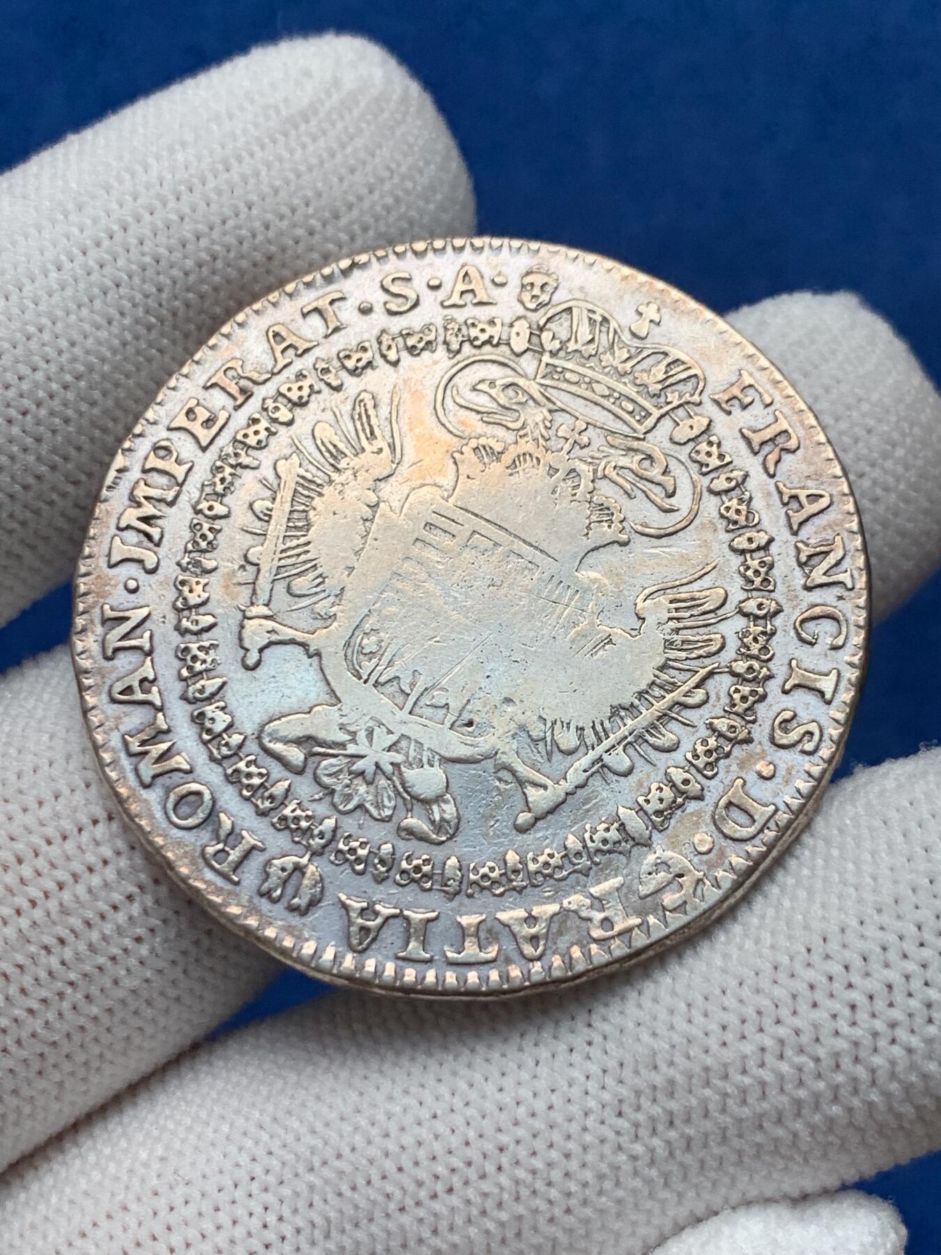 《竞宝斋》第280场- 周日，周一 ，周二3场连拍 （全场包邮） 1764年奥属尼德兰1泰勒 少见版别 铭文是大奶妈老公弗朗茨 常见的奥属尼德兰是大奶妈版 细节见图