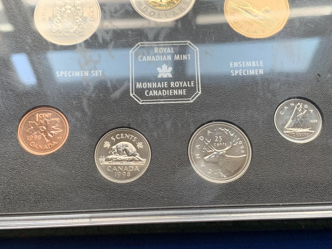 《竞宝斋》第280场- 周日，周一 ，周二3场连拍 （全场包邮） 加拿大1998年Specimen  Set套币 7枚原盒证 精制磨砂工艺 非普通UNC品相 细节见图