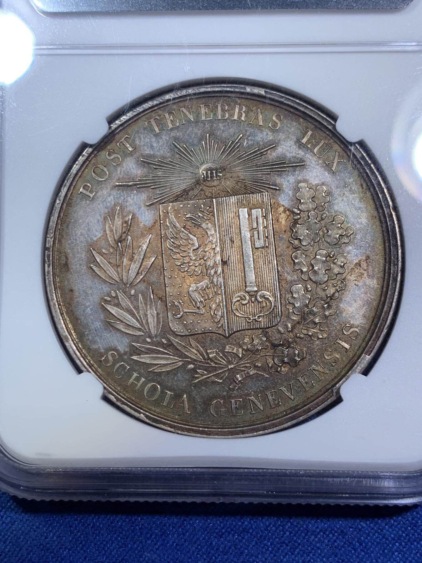 《竞宝斋》第280场- 周日，周一 ，周二3场连拍 （全场包邮） NGC MS61 1850年瑞士日内瓦文学奖章 41mm大规格五彩银章