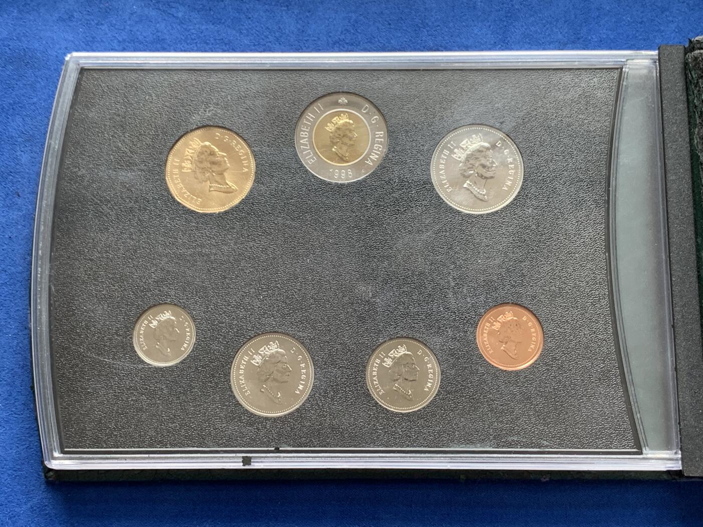 《竞宝斋》第280场- 周日，周一 ，周二3场连拍 （全场包邮） 加拿大1998年Specimen  Set套币 7枚原盒证 精制磨砂工艺 非普通UNC品相 细节见图