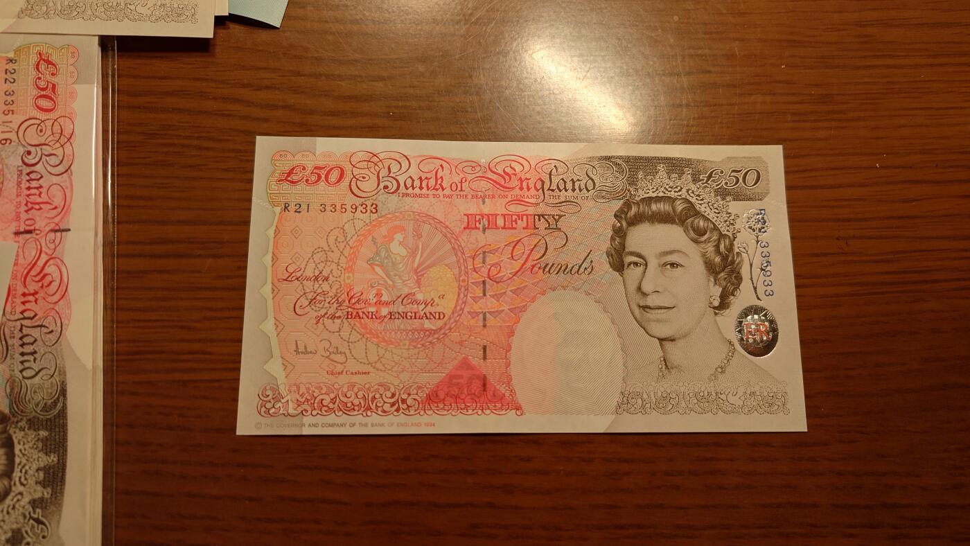 【六点40刚有新增30项】精选微拍第114期暨2024年第25期  新品到货 1994年英国E序列50镑 全新绝品无47尾号933