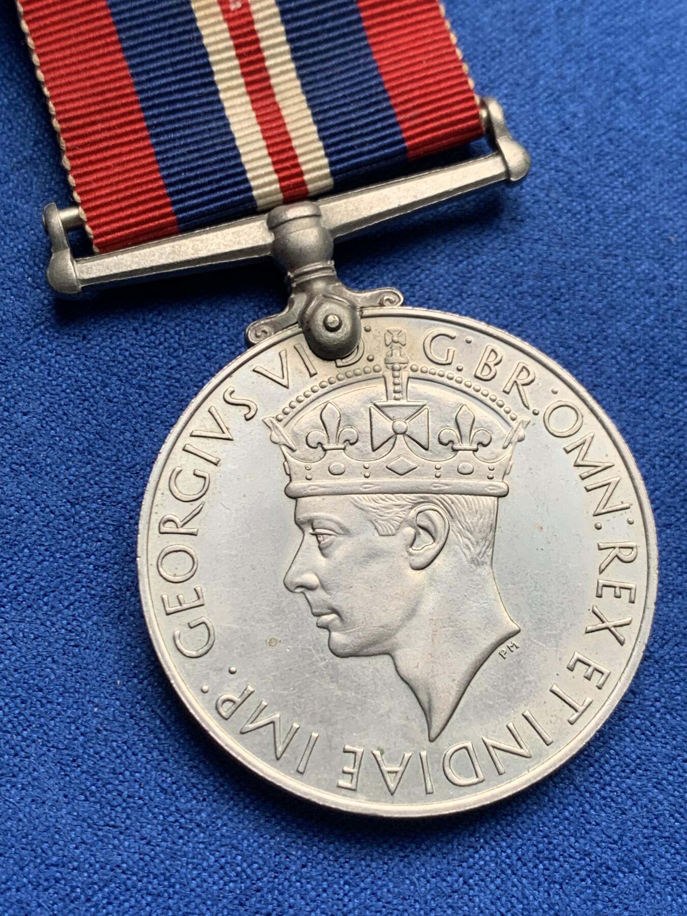 《竞宝斋》第280场- 周日，周一 ，周二3场连拍 （全场包邮） 英国1939至1945二战胜利纪念章