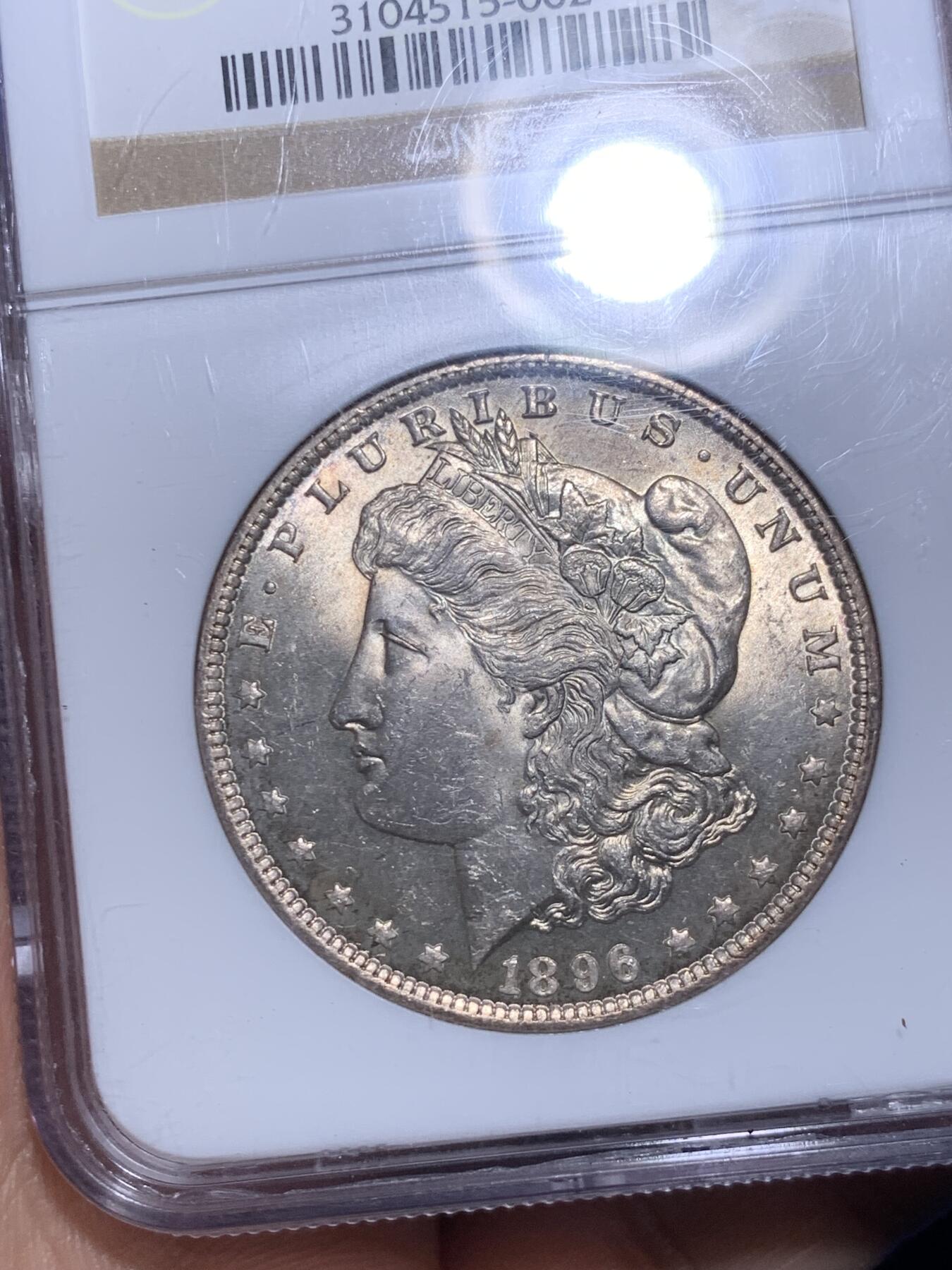 《竞宝斋》第280场- 周日，周一 ，周二3场连拍 （全场包邮） NGC MS62 美国1896年摩根银币P版 原汁原味老包浆，包浆醇厚，打制精美，N盒经典老白盒严评无官网图，状态和品质绝对不输现在的63分。