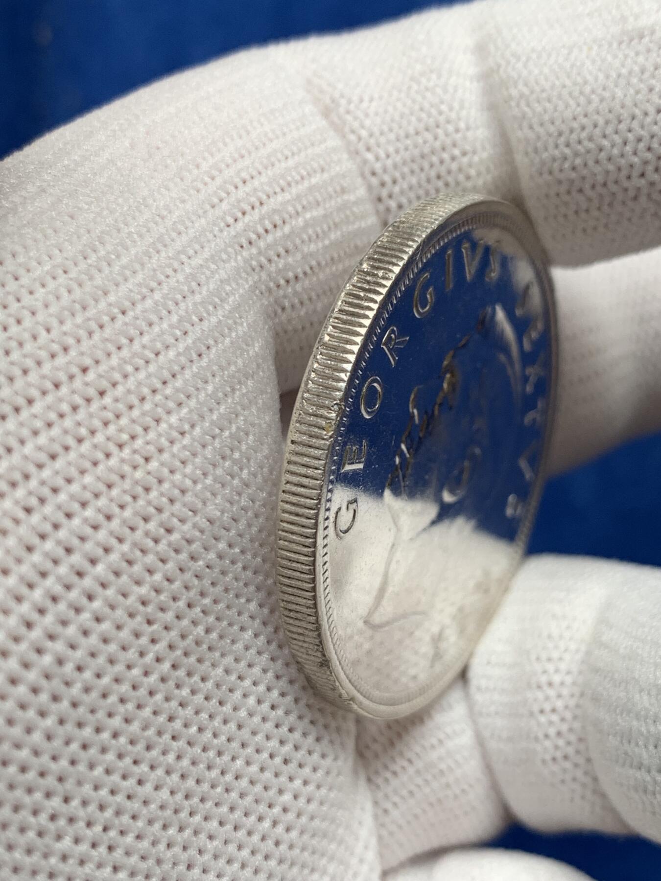 《竞宝斋》第280场- 周日，周一 ，周二3场连拍 （全场包邮） 1951年南非乔六跳羚5先令银币