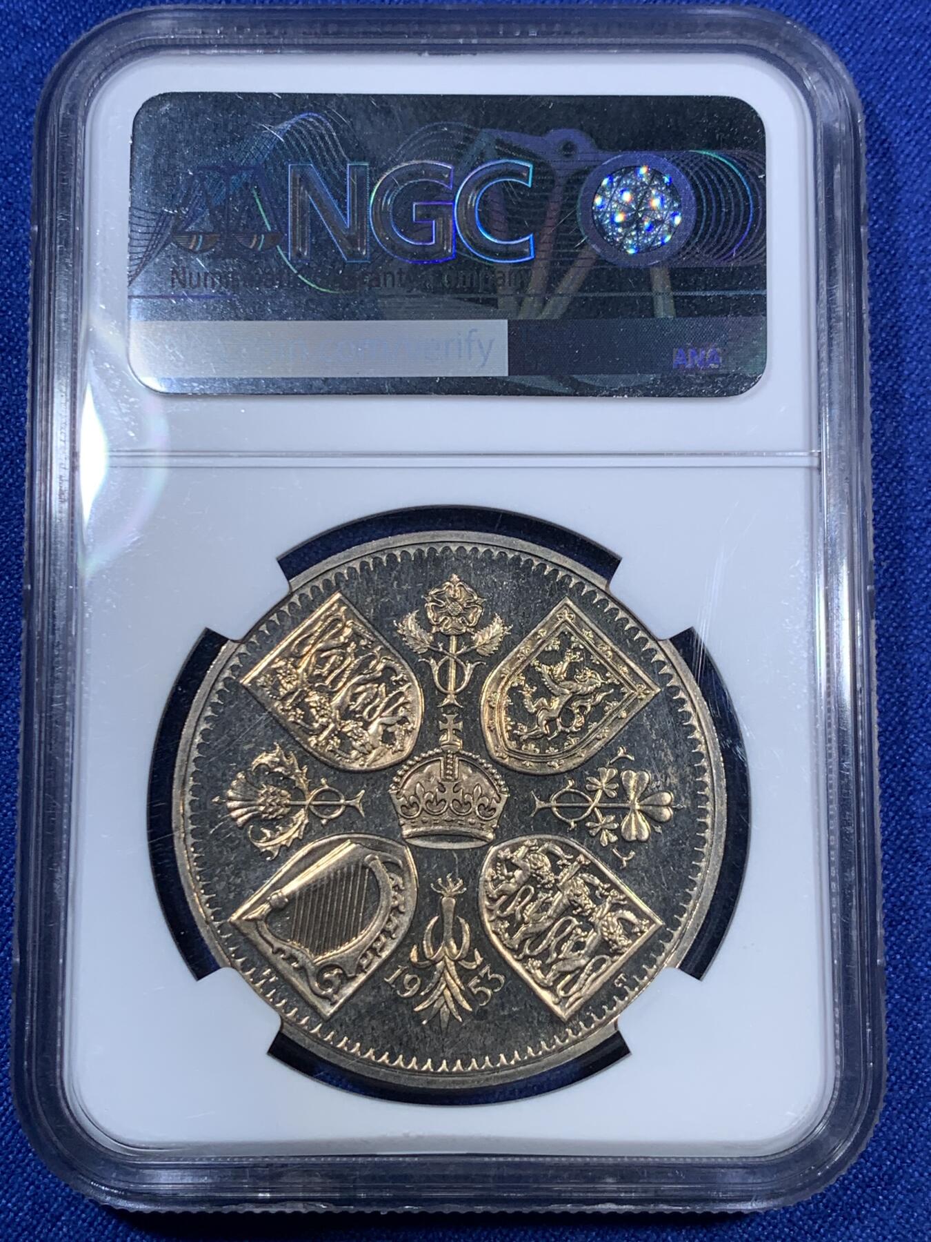 《竞宝斋》第280场- 周日，周一 ，周二3场连拍 （全场包邮） NGC PF64CAMEO 英国1953年女王精制加冕克朗 镜面带彩