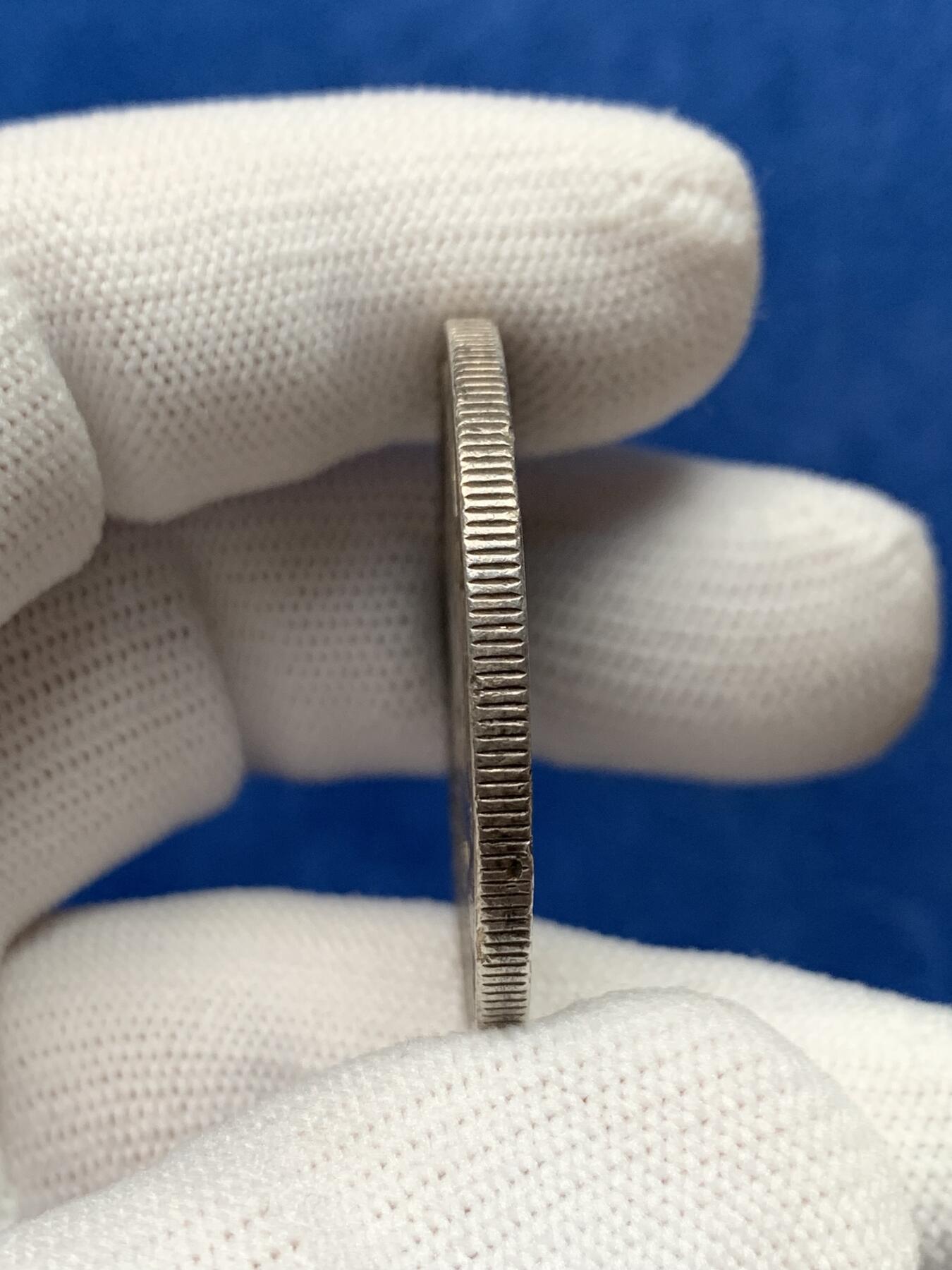 《竞宝斋》第280场- 周日，周一 ，周二3场连拍 （全场包邮） 秘鲁1882年1比索女神银币