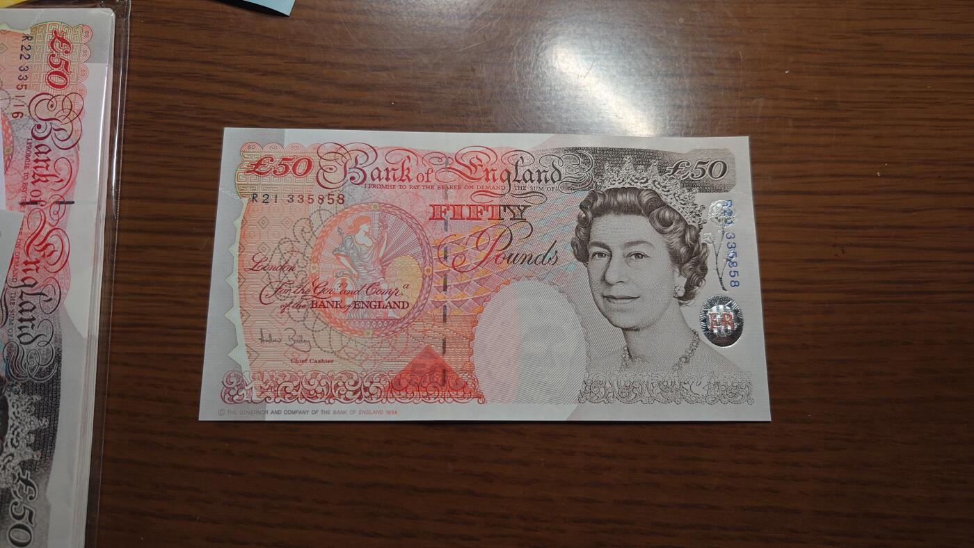 【六点40刚有新增30项】精选微拍第114期暨2024年第25期  新品到货 1994年英国E序列50镑 全新绝品无47尾号858