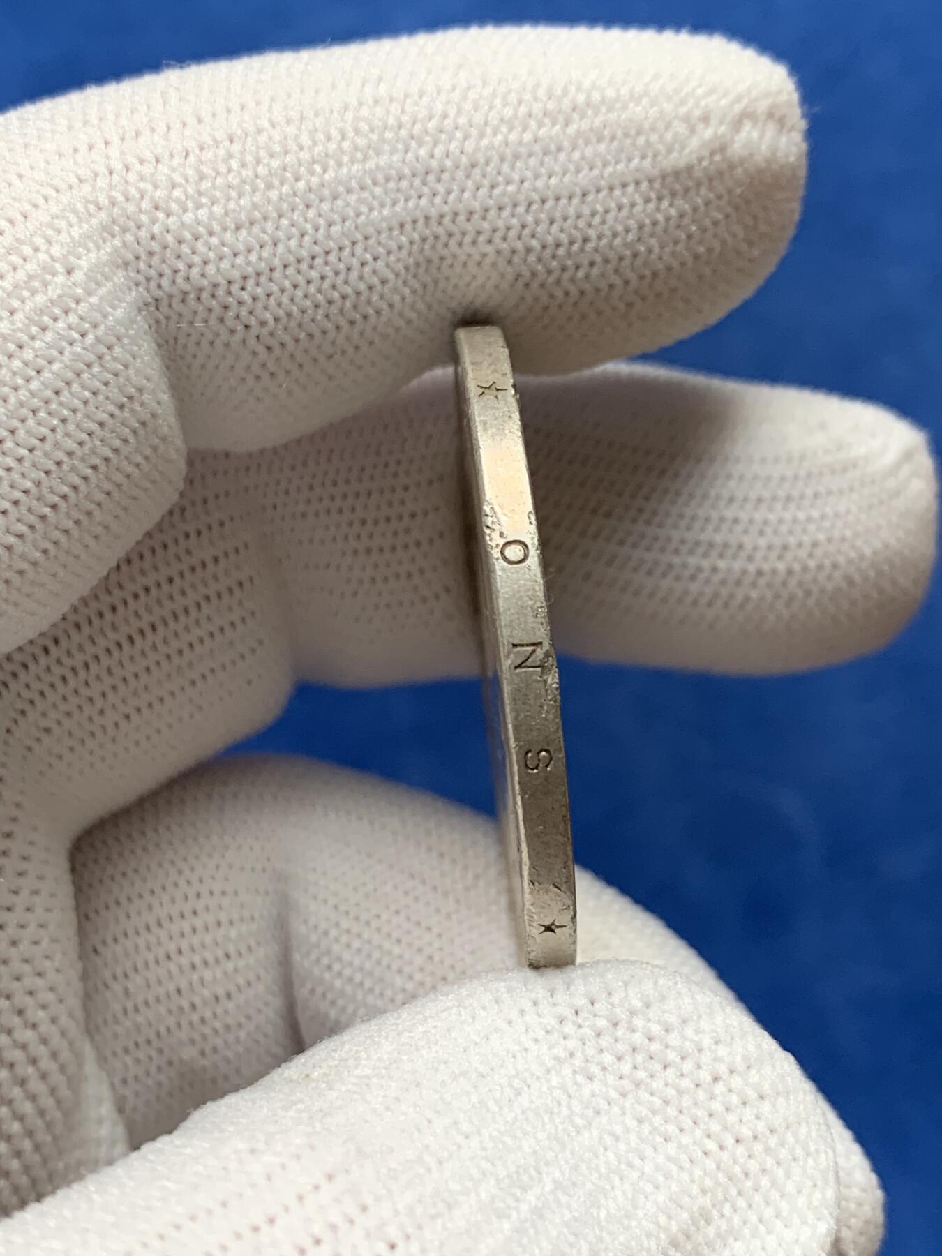 《竞宝斋》第280场- 周日，周一 ，周二3场连拍 （全场包邮） 荷兰1929年女王威廉米娜2.5盾大银币