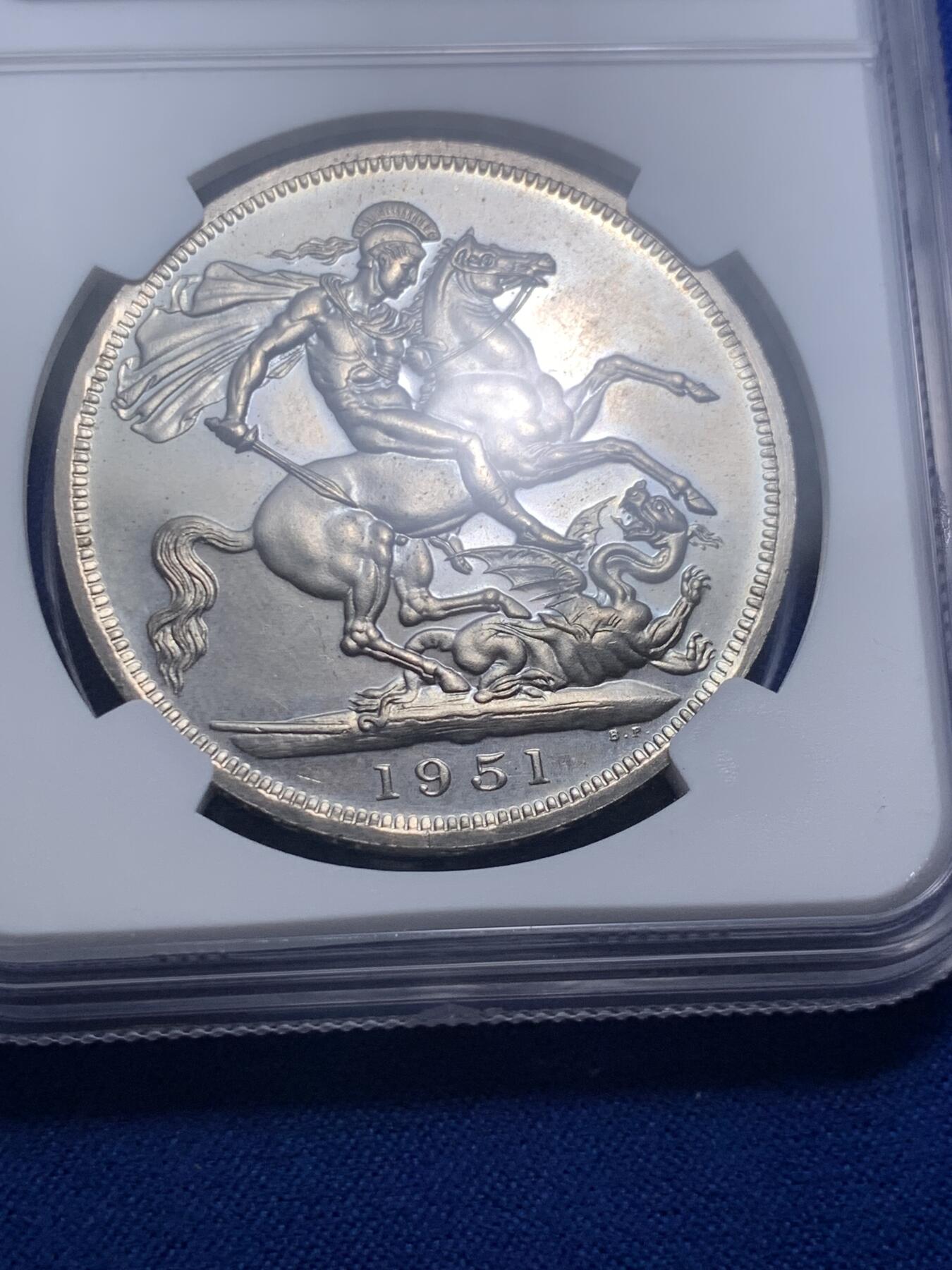 《竞宝斋》第280场- 周日，周一 ，周二3场连拍 （全场包邮） NGC PL64 英国1951年乔治六世克朗 最后的镍马剑