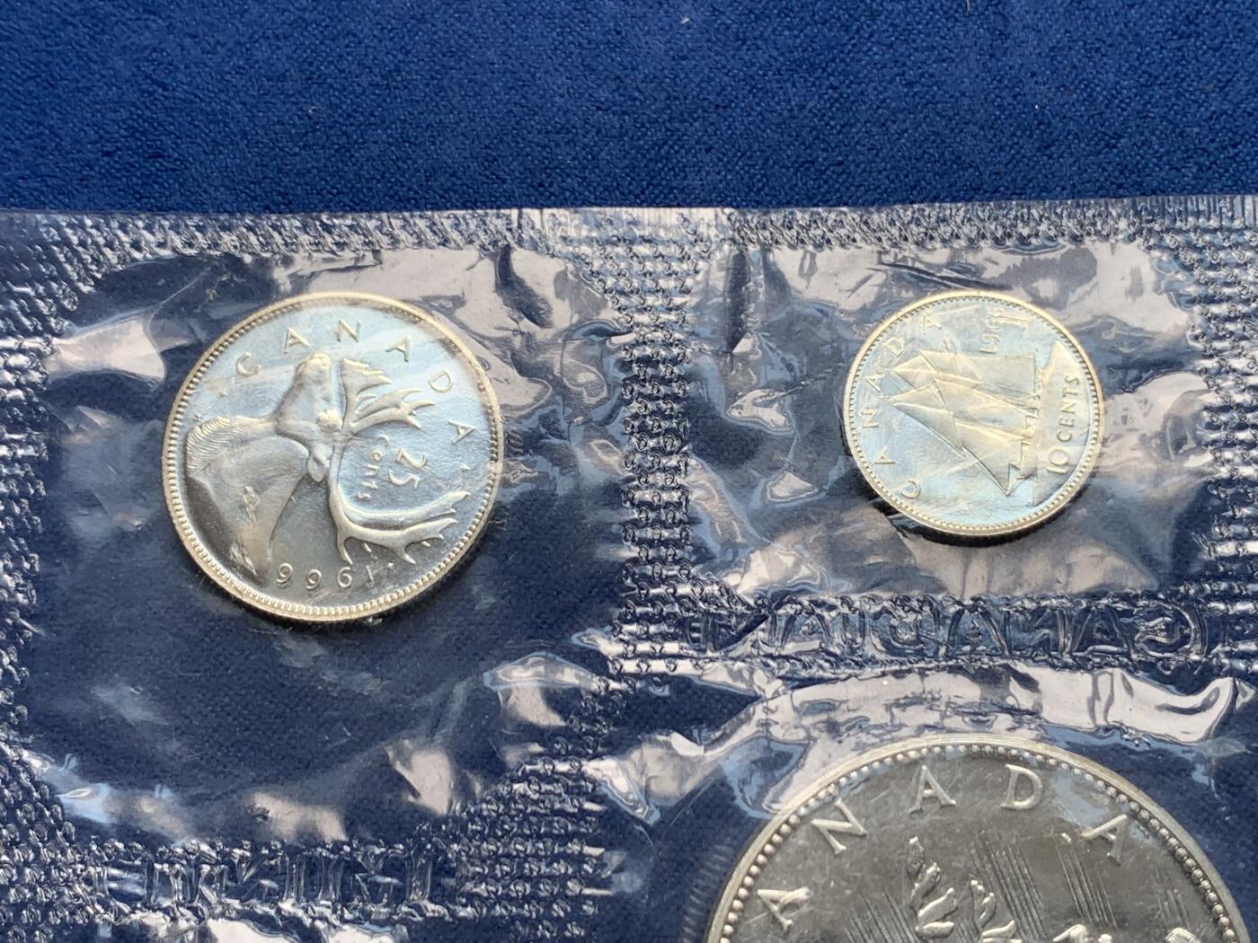 《竞宝斋》第280场- 周日，周一 ，周二3场连拍 （全场包邮） 加拿大1966年官方原封全套6枚 含4枚银币 性价比高