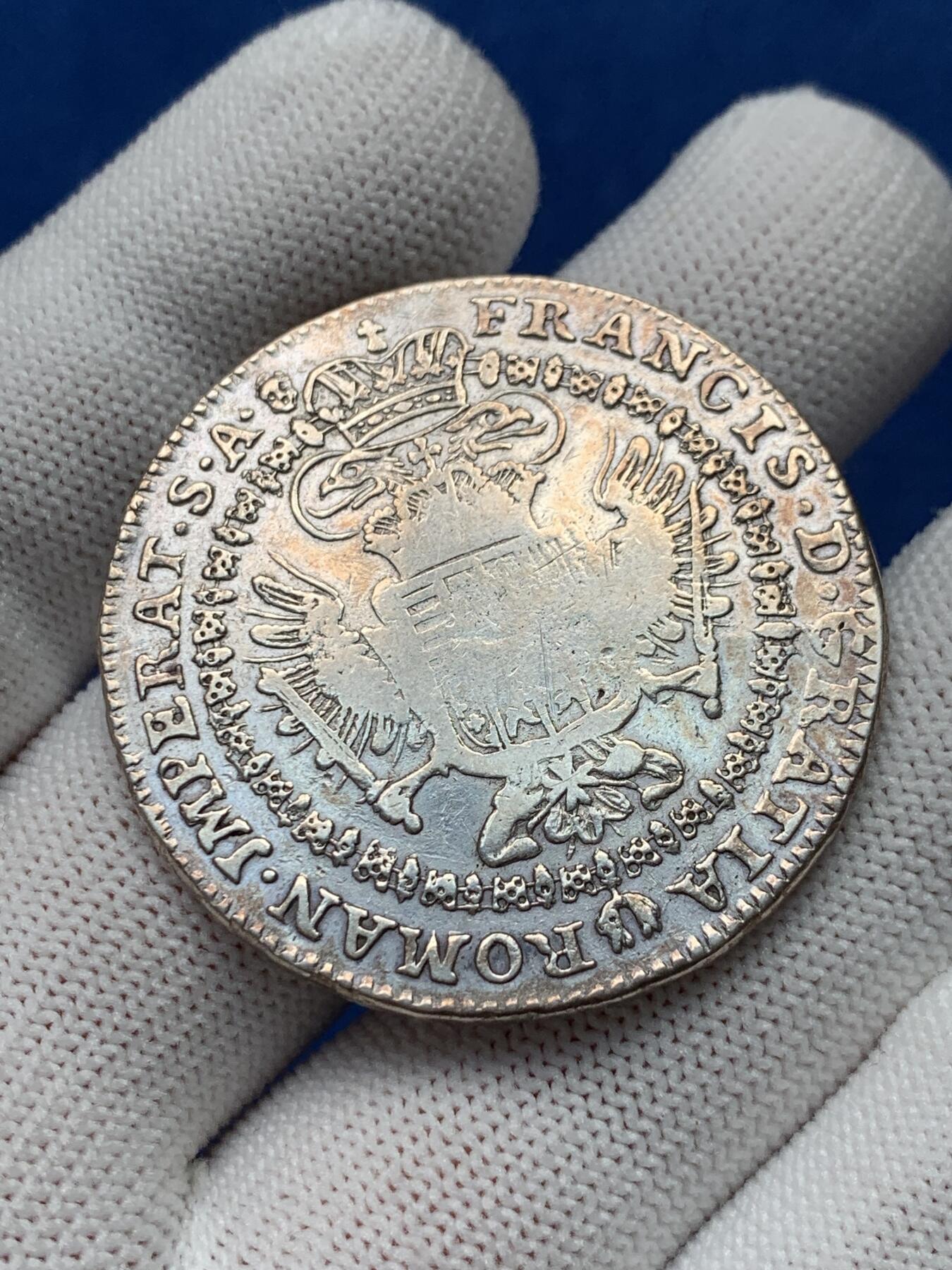 《竞宝斋》第280场- 周日，周一 ，周二3场连拍 （全场包邮） 1764年奥属尼德兰1泰勒 少见版别 铭文是大奶妈老公弗朗茨 常见的奥属尼德兰是大奶妈版 细节见图